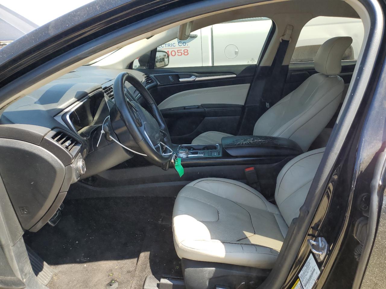 2018 Ford Fusion Titanium/Platinum Hev VIN: 3FA6P0RU8JR120177 Lot: 64468934