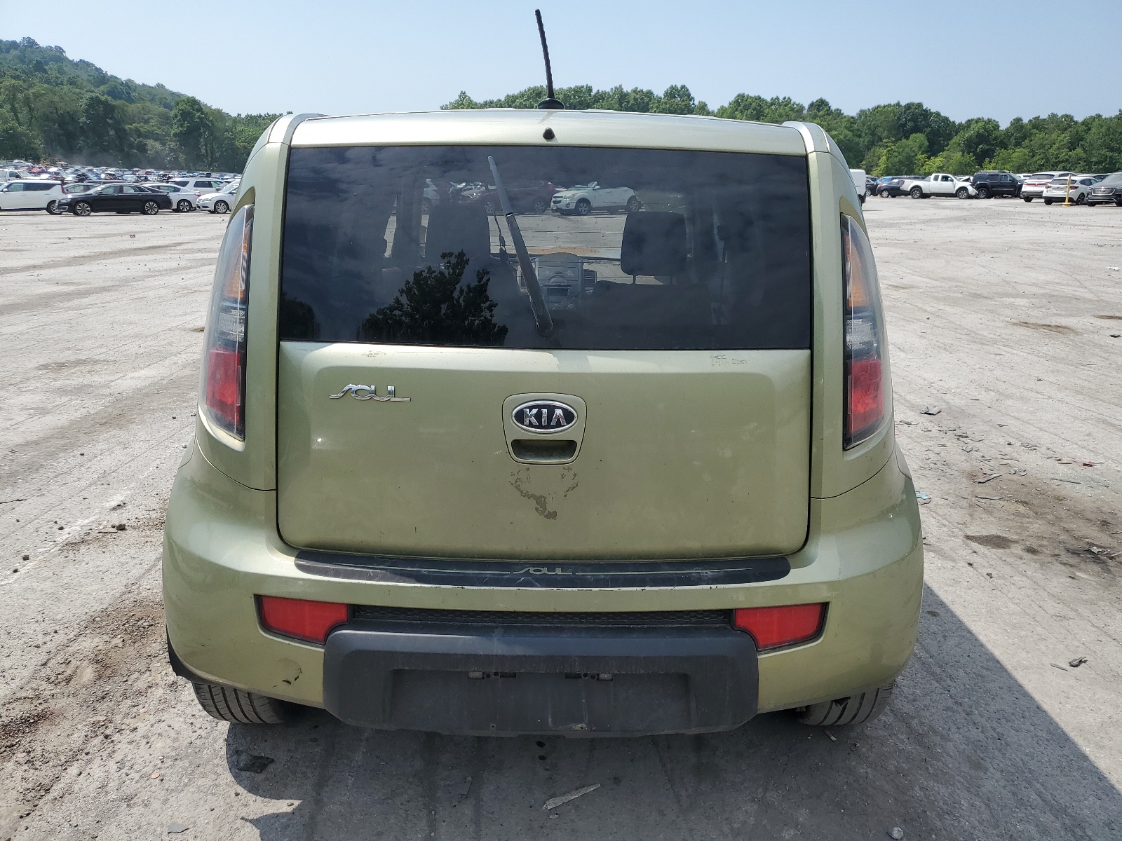 KNDJT2A20A7095322 2010 Kia Soul +