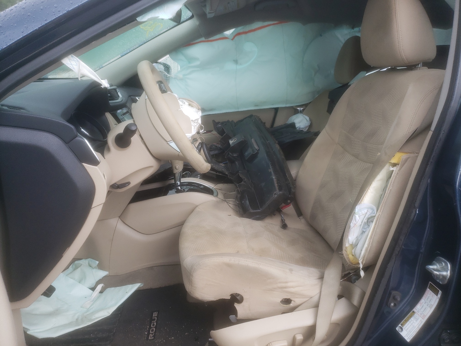 5N1AT2ML3FC795592 2015 Nissan Rogue S