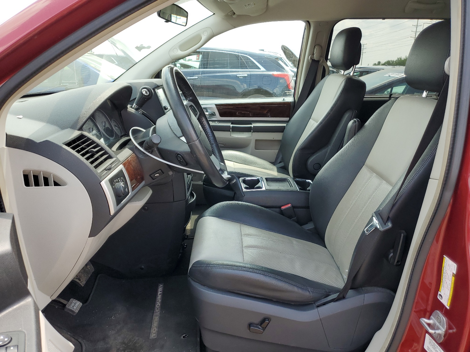 2A4RR8D13AR448488 2010 Chrysler Town & Country Touring Plus