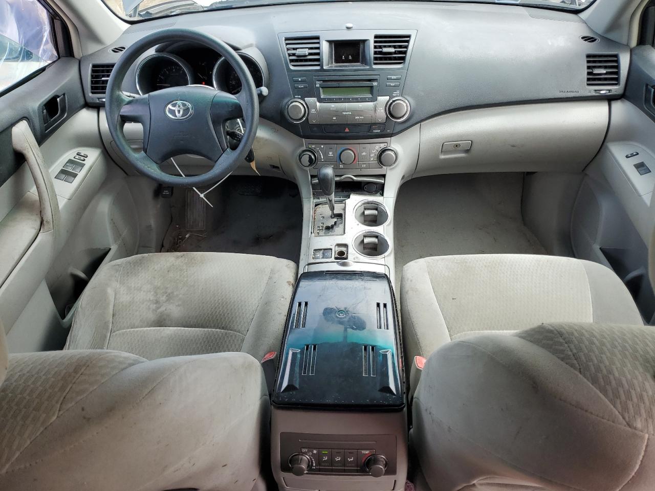 2010 Toyota Highlander VIN: 5TDBK3EH9AS004775 Lot: 64620394