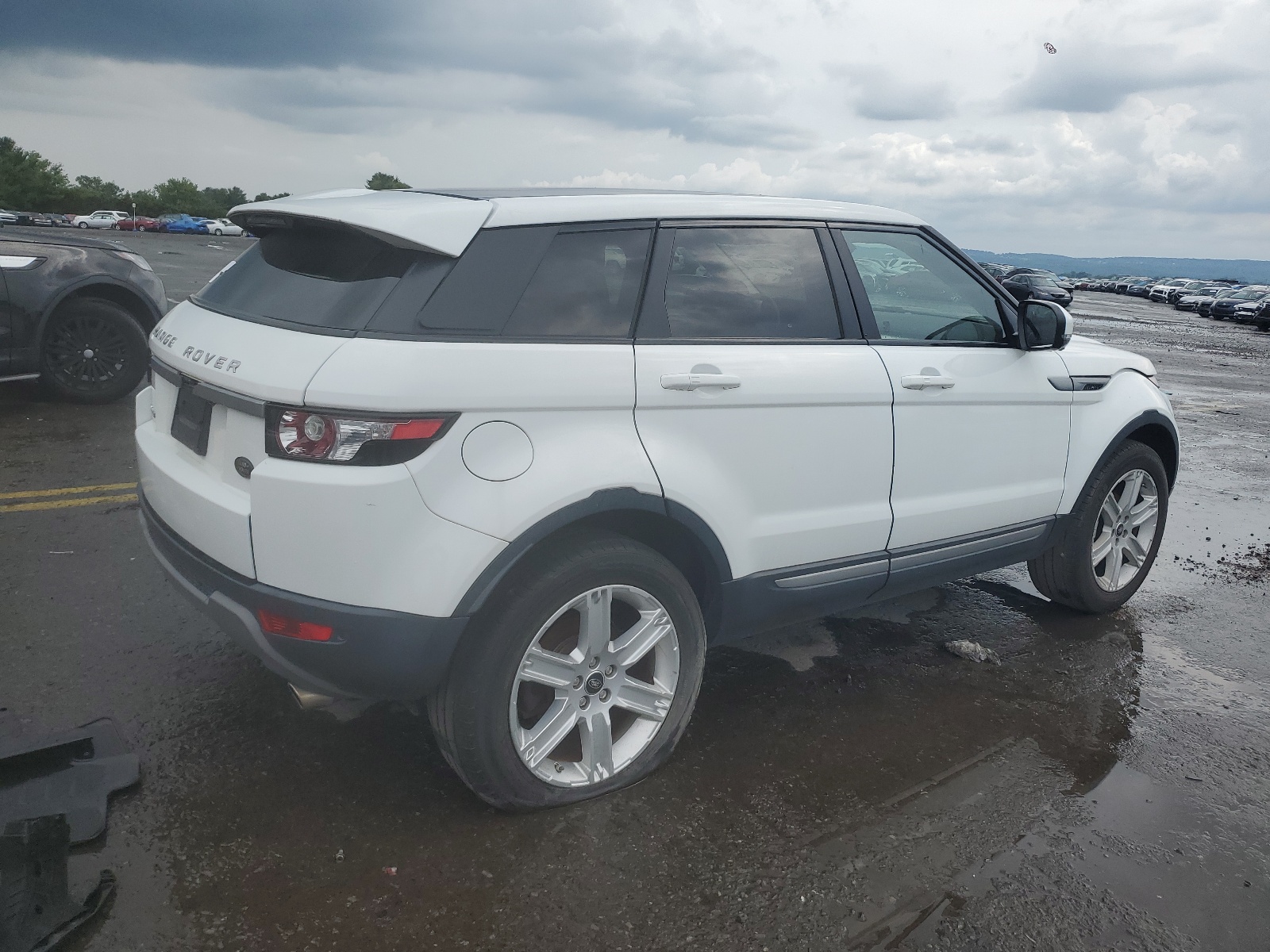 2013 Land Rover Range Rover Evoque Pure Premium vin: SALVR2BG5DH841734