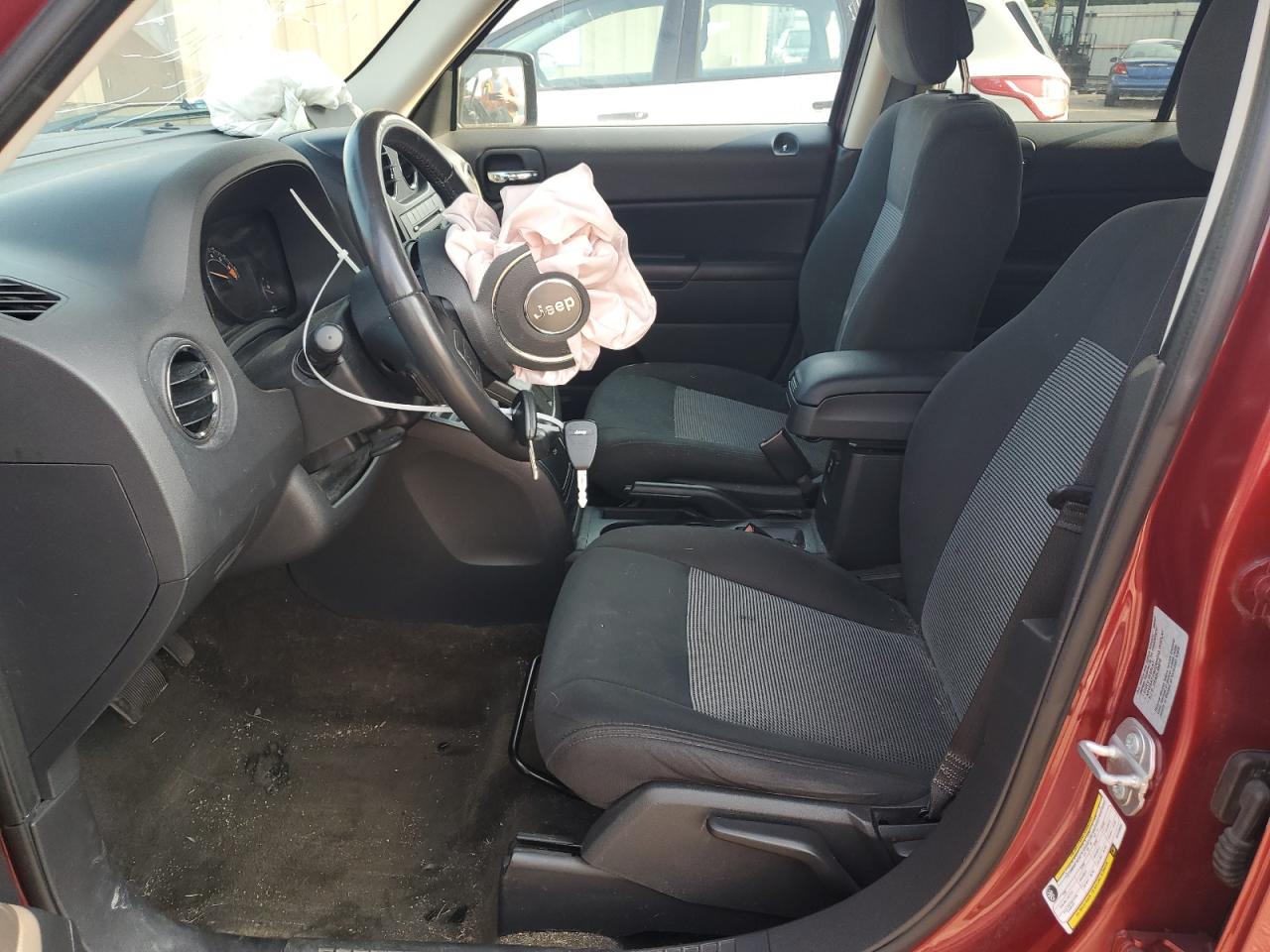 1C4NJRFB1HD159033 2017 Jeep Patriot Latitude