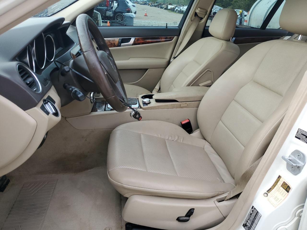 2012 Mercedes-Benz C 250 VIN: WDDGF4HB0CR220853 Lot: 63189754