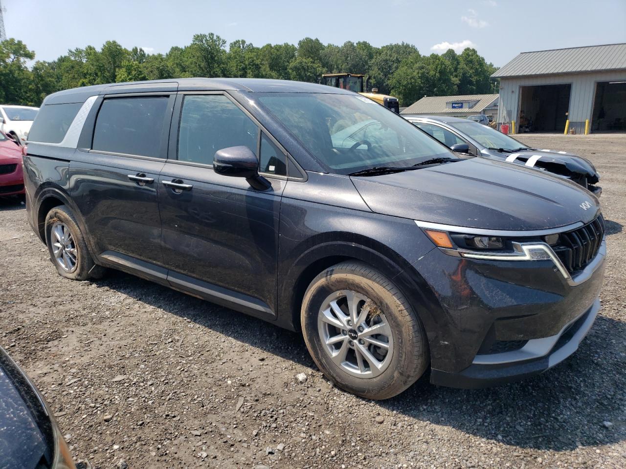 2023 Kia Carnival Lx VIN: KNDNB4H35P6215158 Lot: 62981694