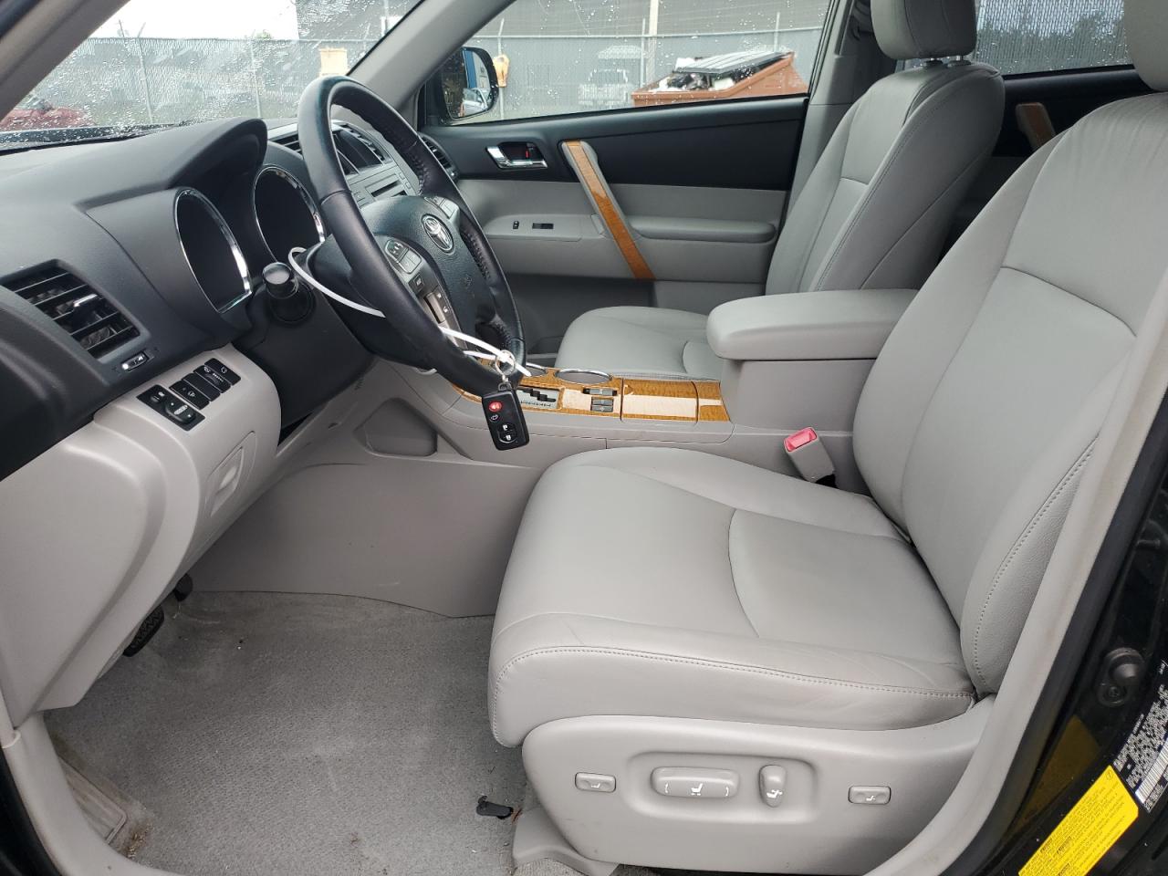 2008 Toyota Highlander Hybrid Limited VIN: JTEEW44AX82020010 Lot: 63789224