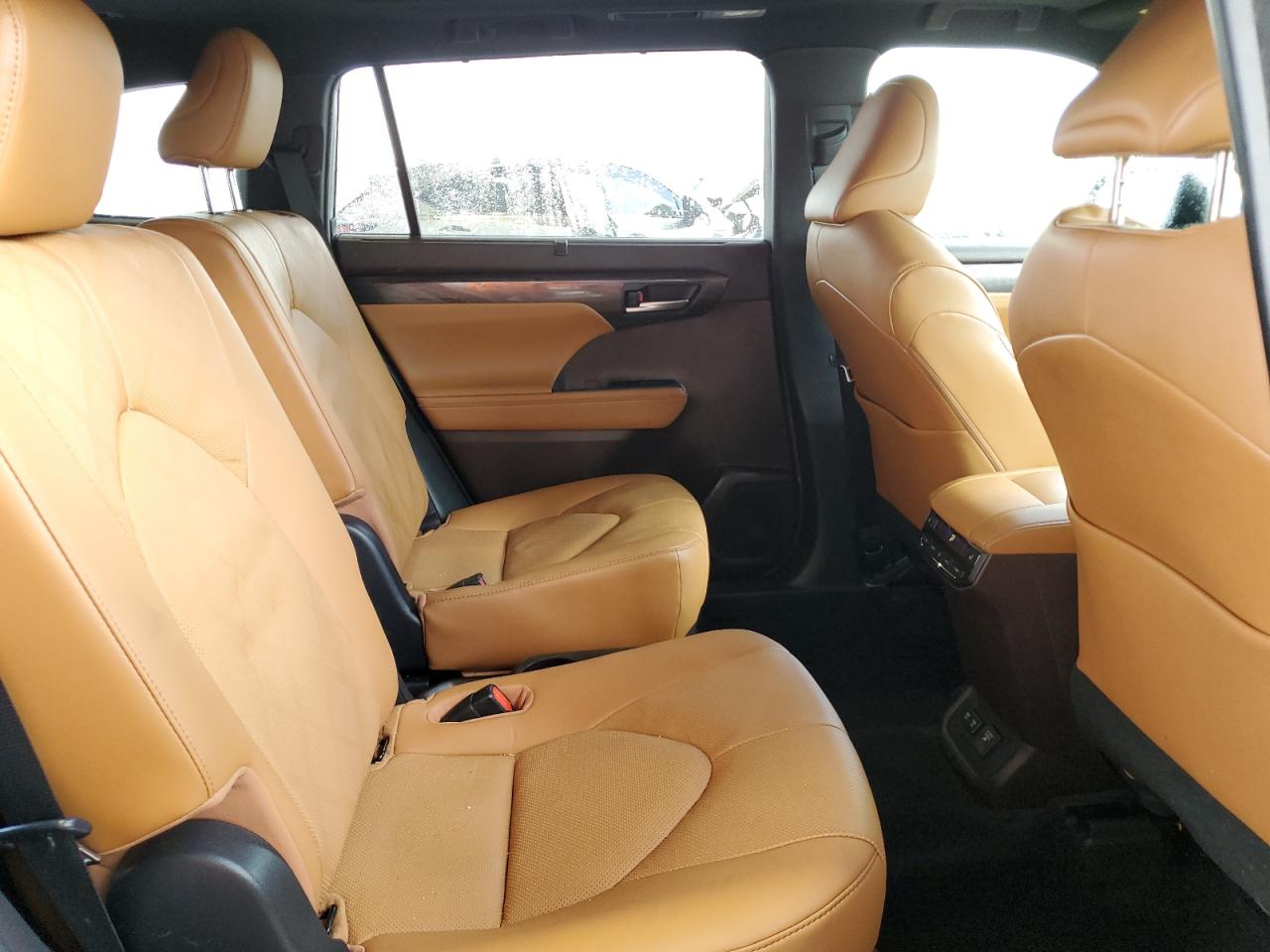 2021 Toyota Highlander Hybrid Platinum VIN: 5TDFARAH0MS004987 Lot: 64243434