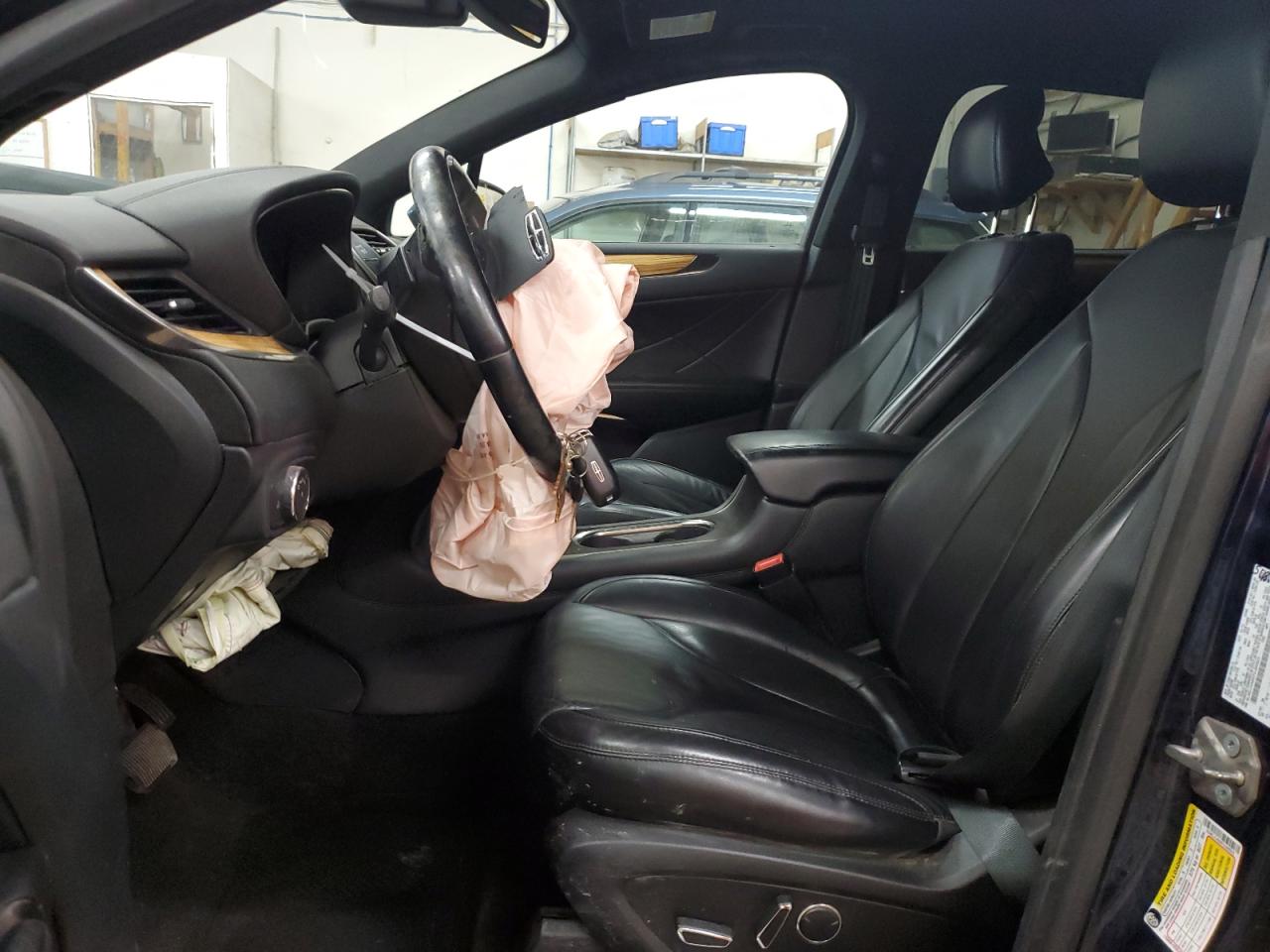 2015 Lincoln Mkc VIN: 5LMCJ1A9XFUJ00923 Lot: 64186124