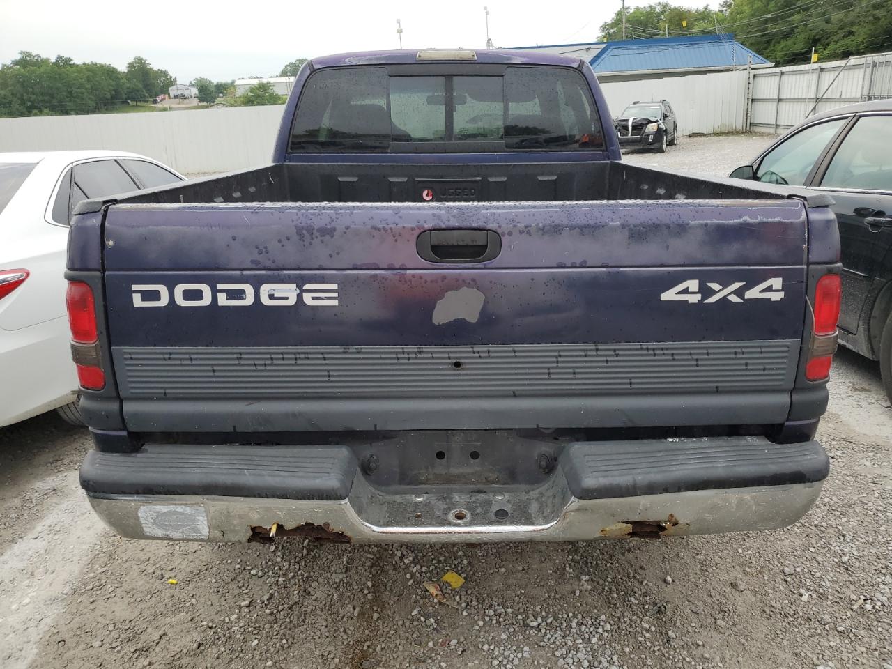 1998 Dodge Ram 1500 VIN: 3B7HF13Z4WG181898 Lot: 63260314