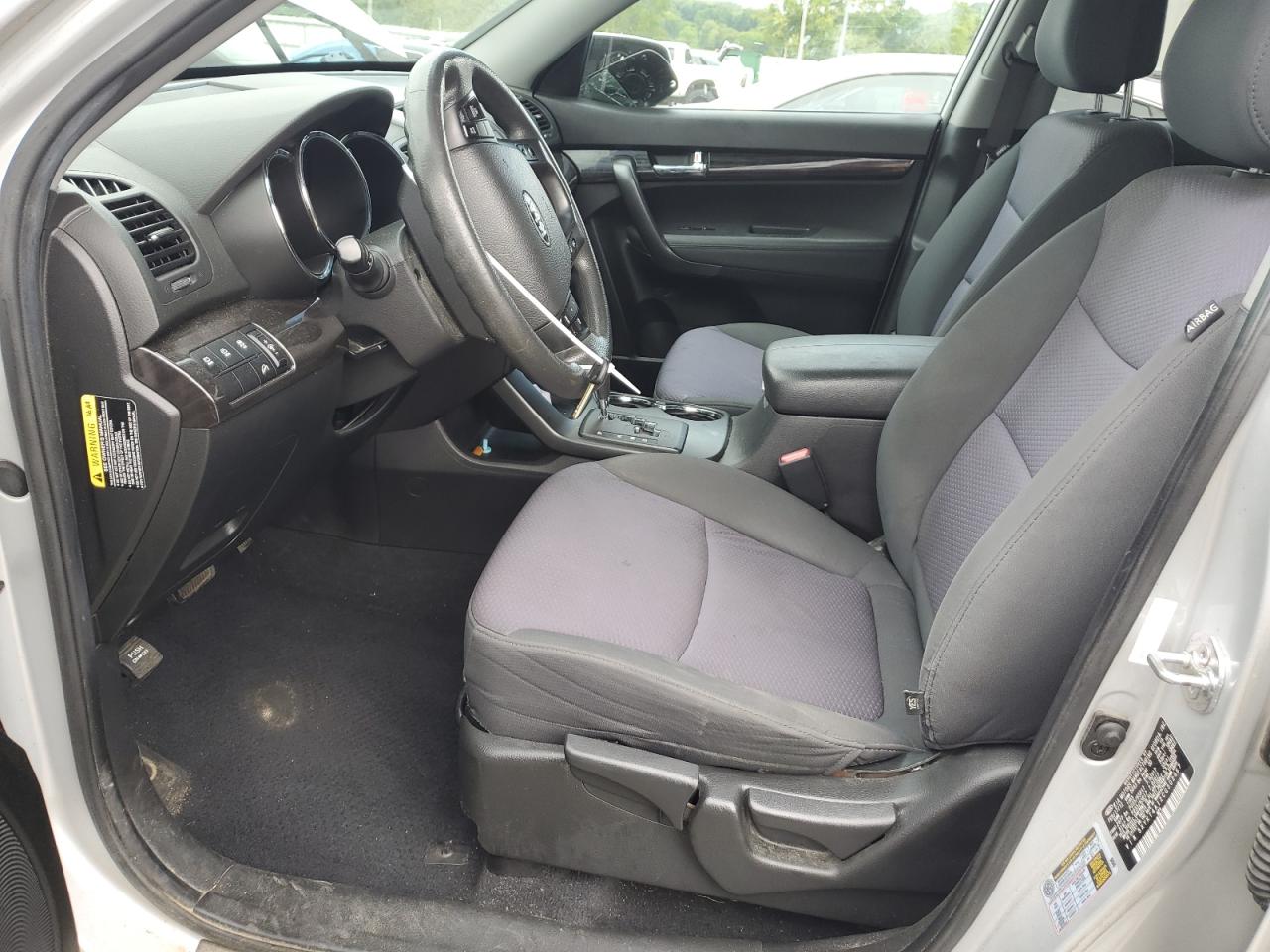 2012 Kia Sorento Base VIN: 5XYKT4A12CG302967 Lot: 64858474