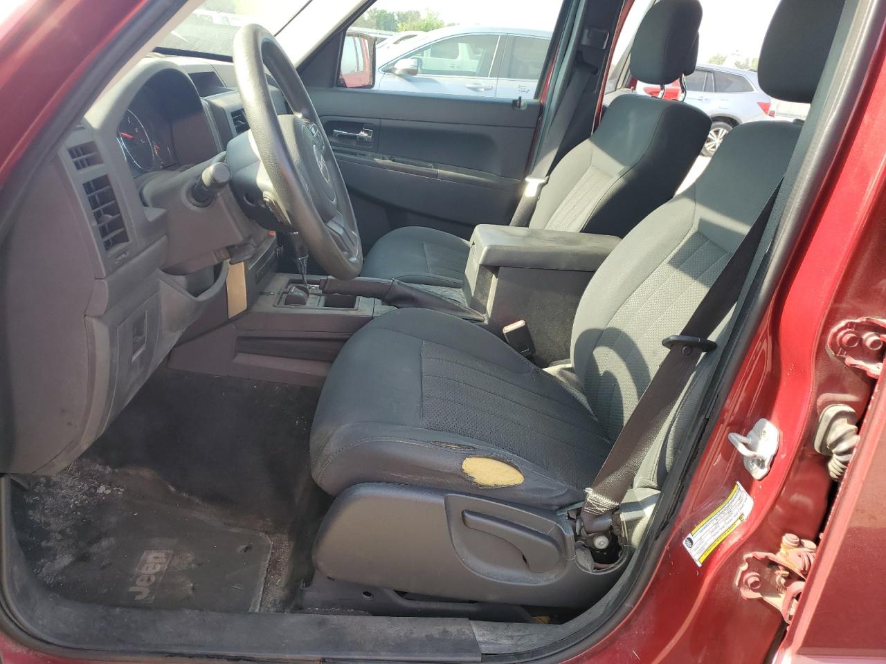 1C4PJMAK3CW157333 2012 Jeep Liberty Sport