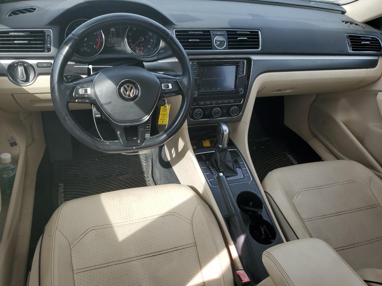 2017 Volkswagen Passat R-Line VIN: 1VWDT7A32HC003287 Lot: 62187674