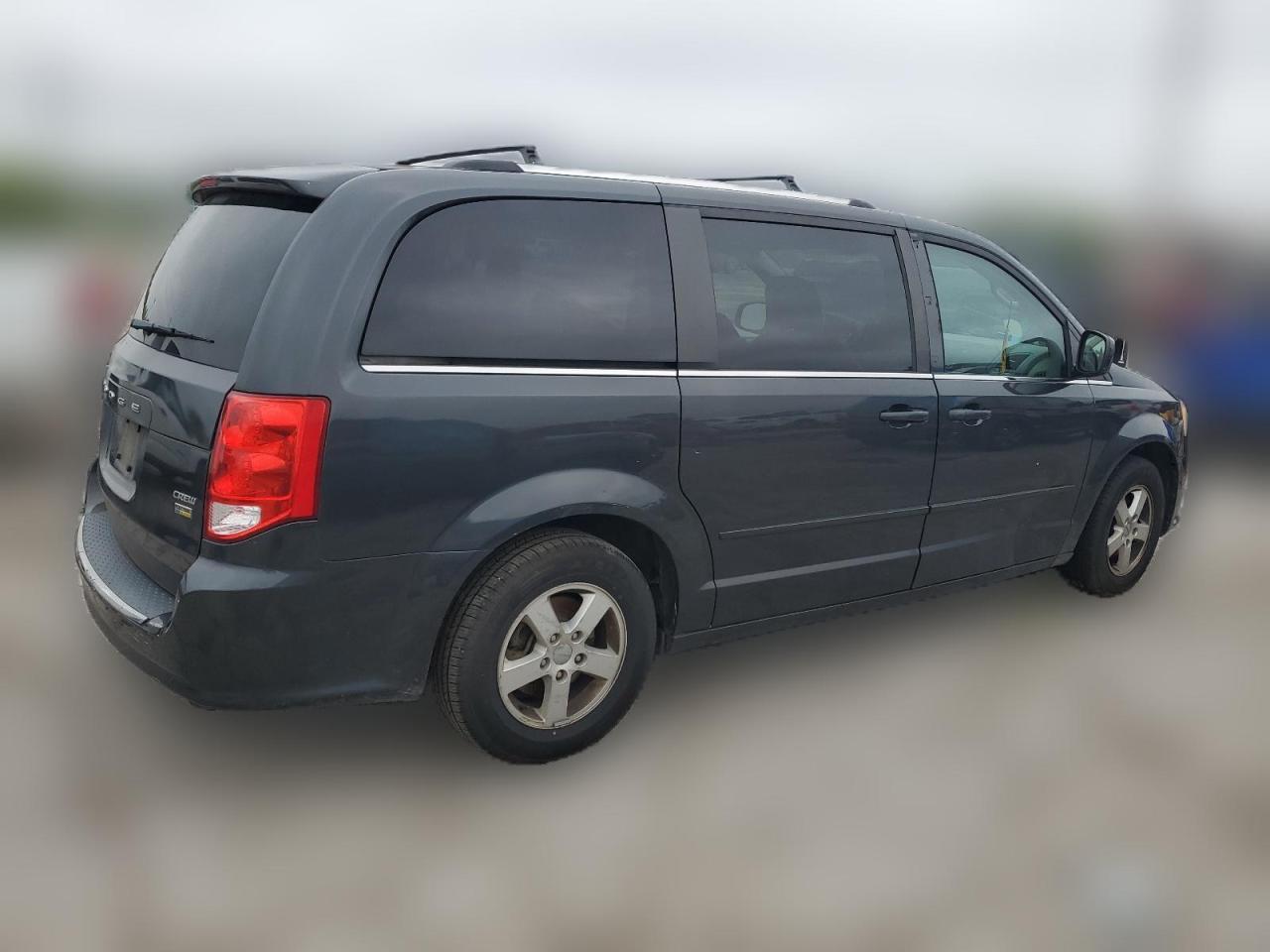 2D4RN5DG7BR689642 2011 Dodge Grand Caravan Crew