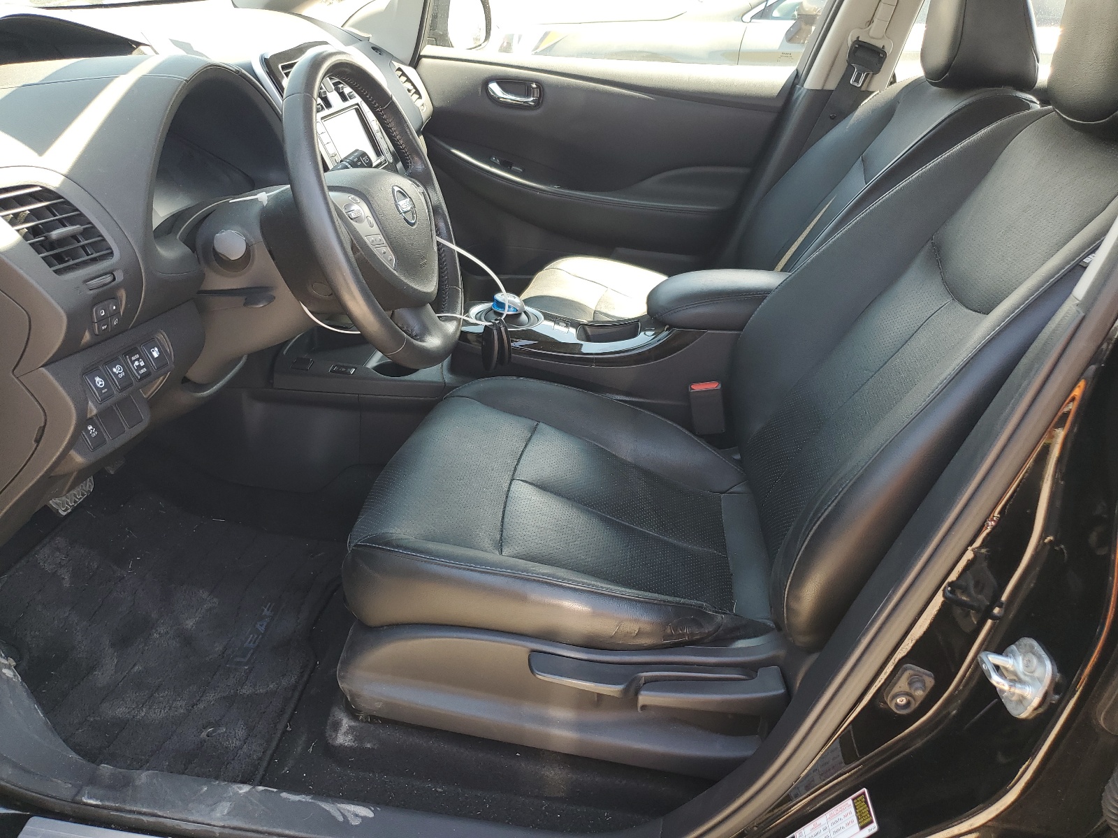 1N4AZ0CP5FC301542 2015 Nissan Leaf S