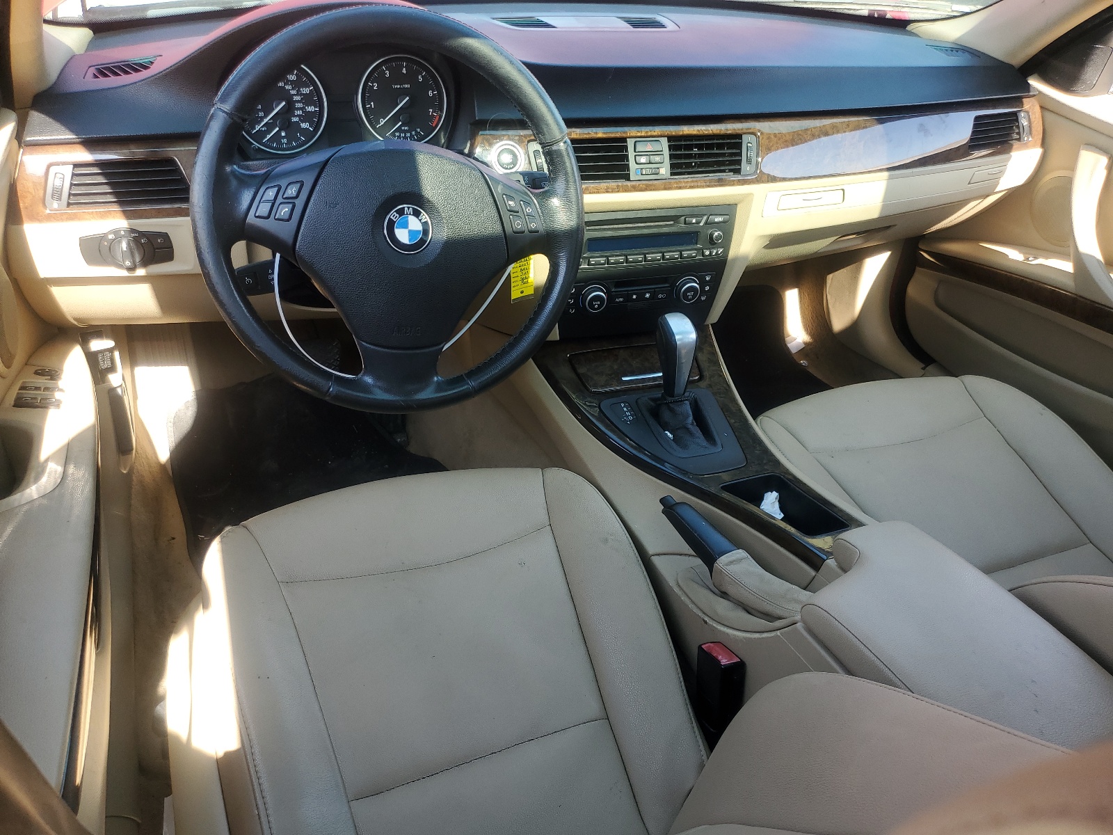 WBAPH73519E126646 2009 BMW 328 I