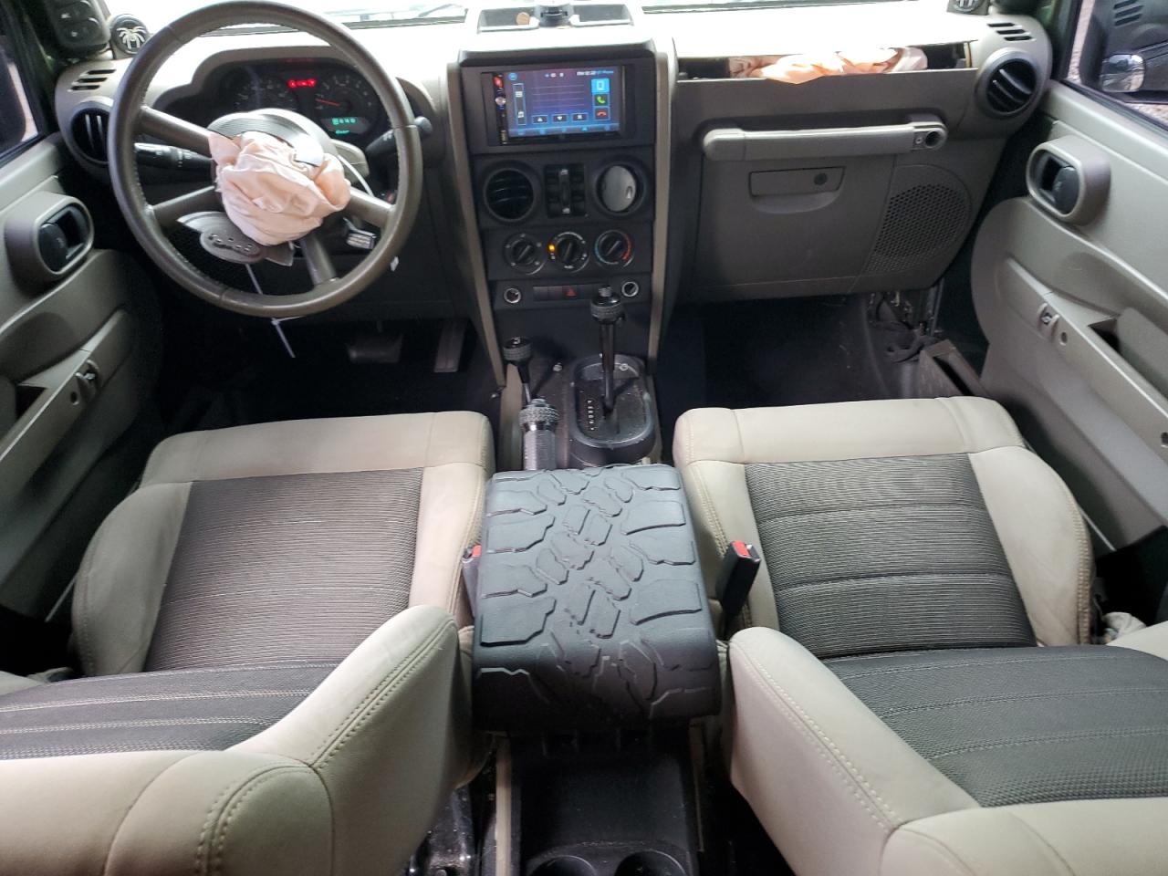 2008 Jeep Wrangler Unlimited X VIN: 1J4GA39178L647508 Lot: 63813464