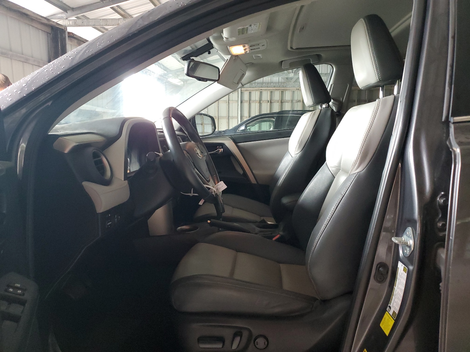 2T3YFREV9FW148484 2015 Toyota Rav4 Limited