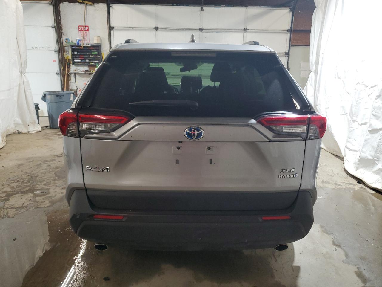 2021 Toyota Rav4 Xle VIN: JTMRWRFV1MD119154 Lot: 63452234