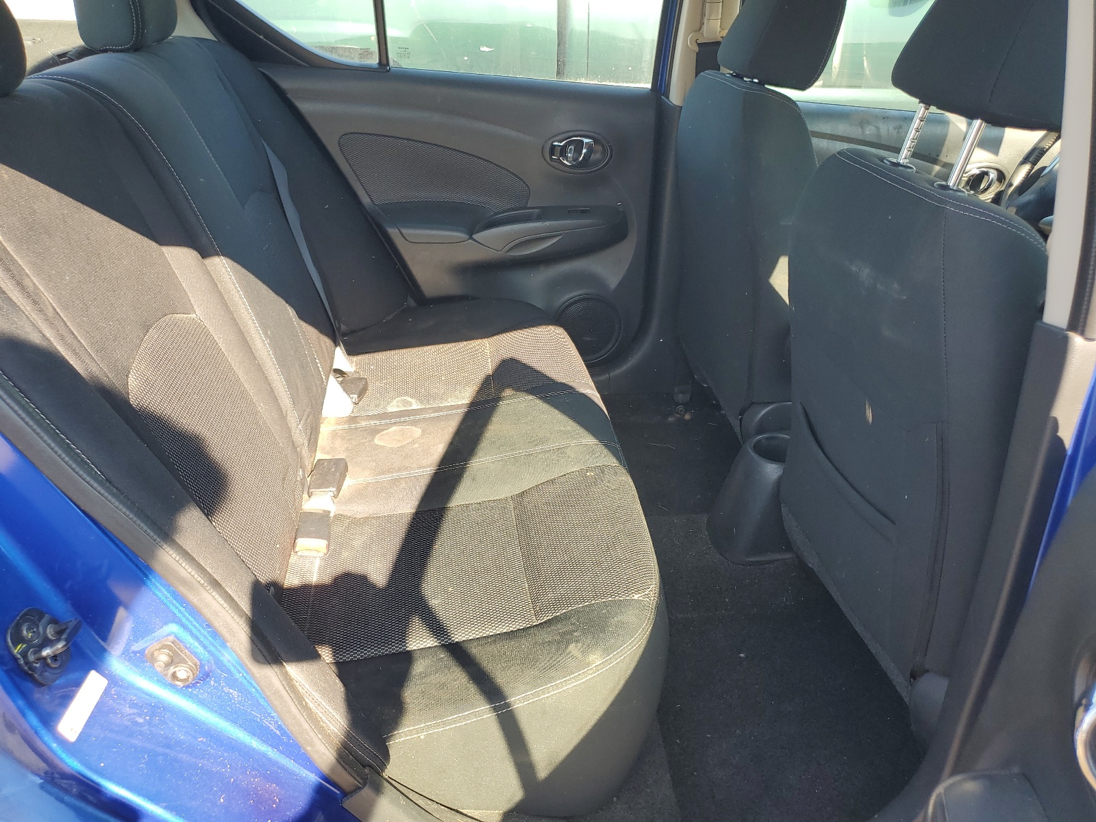 3N1CN7APXHL807923 2017 Nissan Versa S