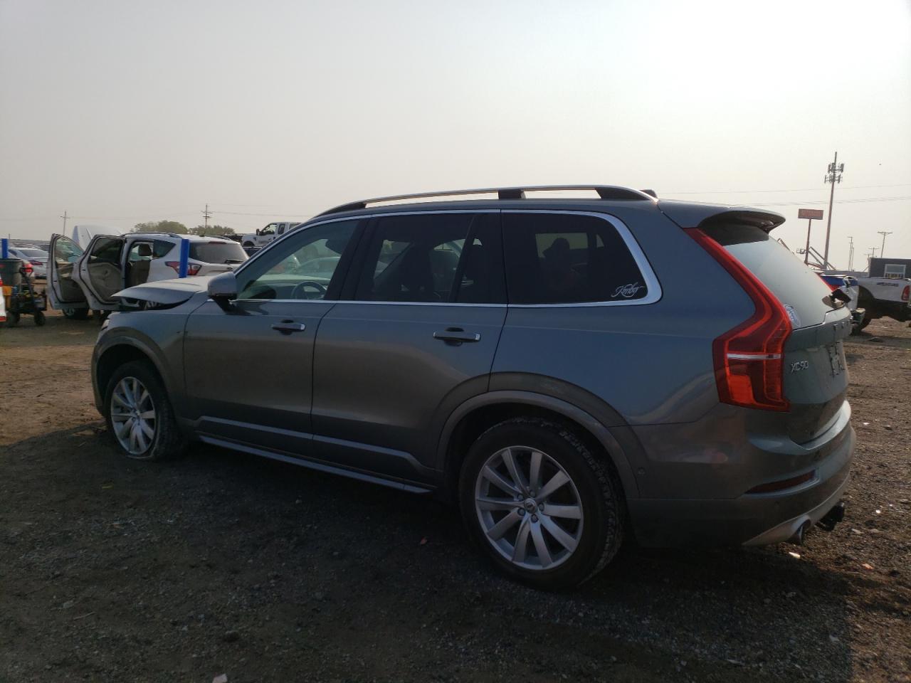 YV4102PK5J1345864 2018 VOLVO XC90 - Image 2