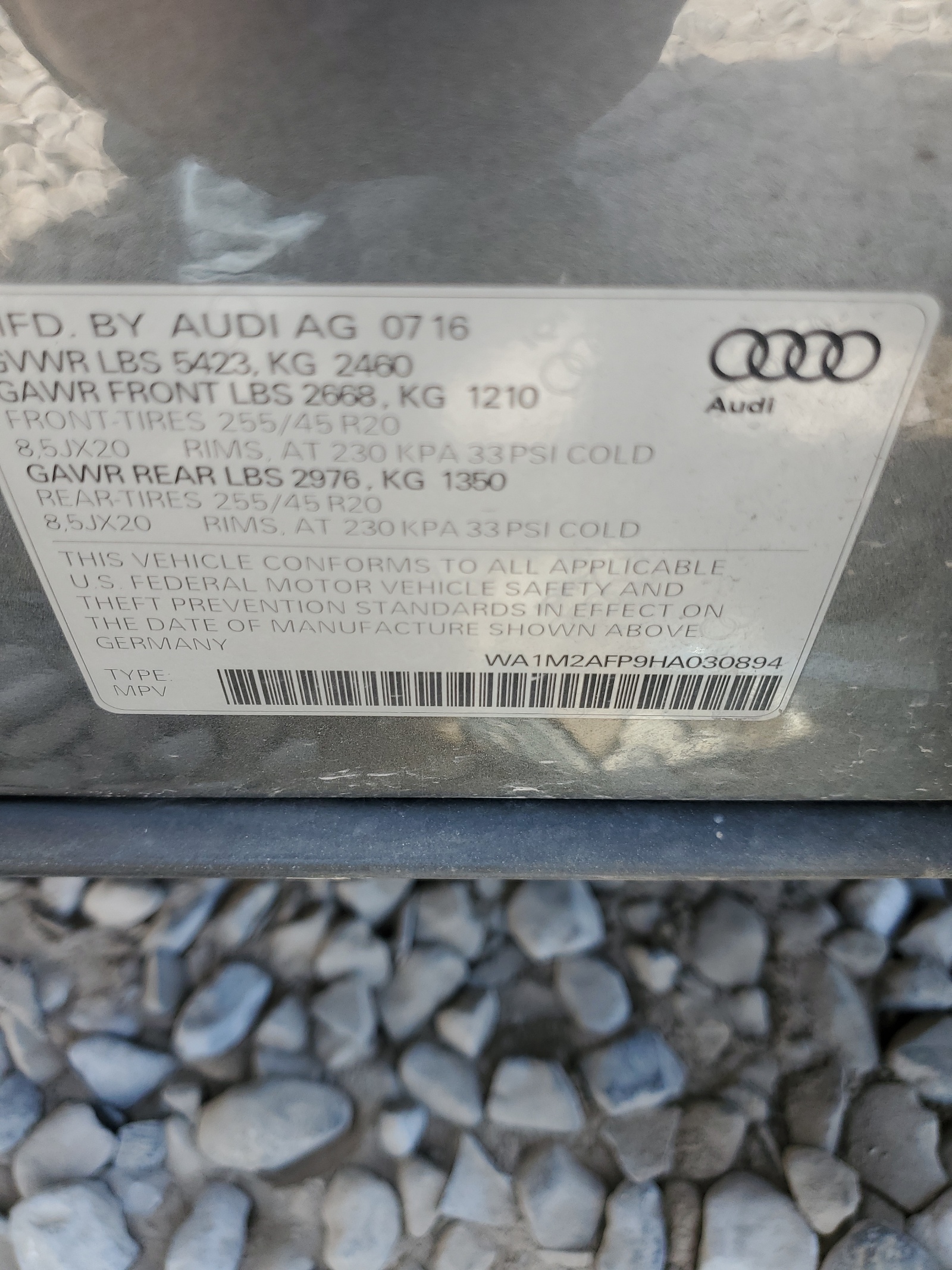 WA1M2AFP9HA030894 2017 Audi Q5 Premium Plus