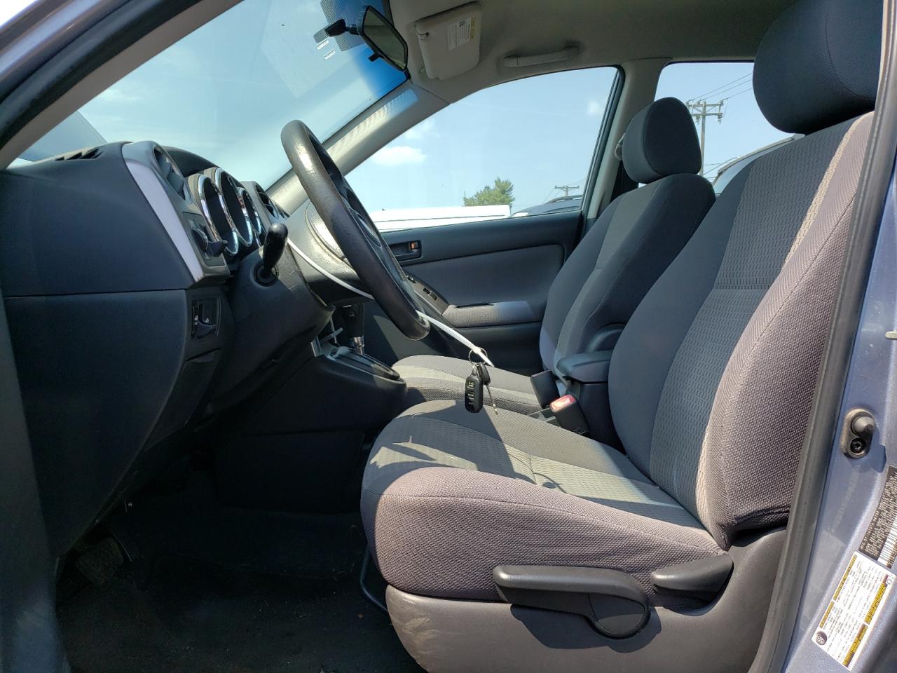 2005 Toyota Corolla Matrix Xr VIN: 2T1KR32E95C423312 Lot: 62782554