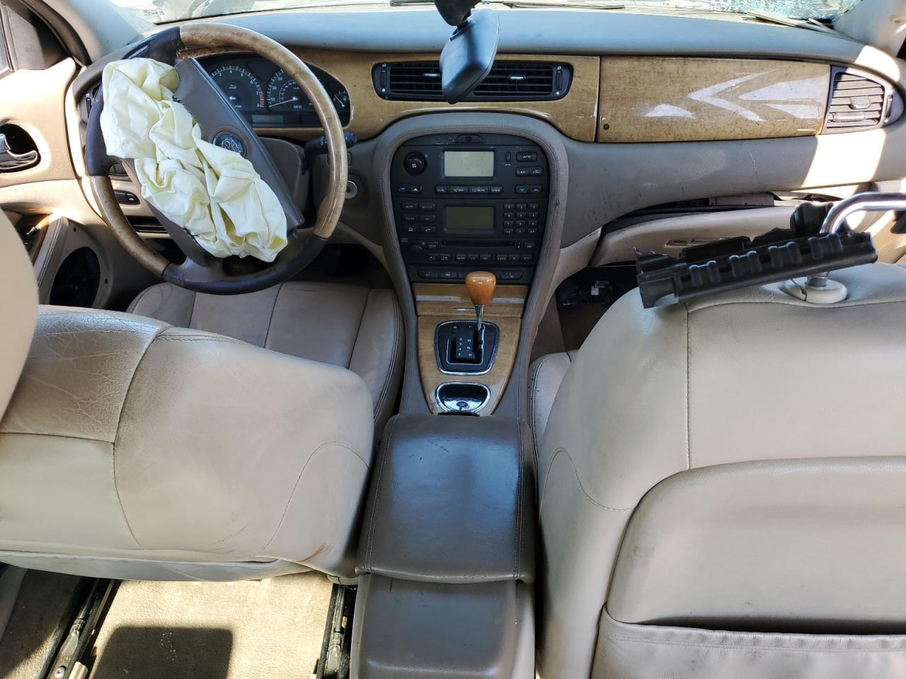 2003 Jaguar S-Type VIN: SAJEA01T83FM92422 Lot: 61412084