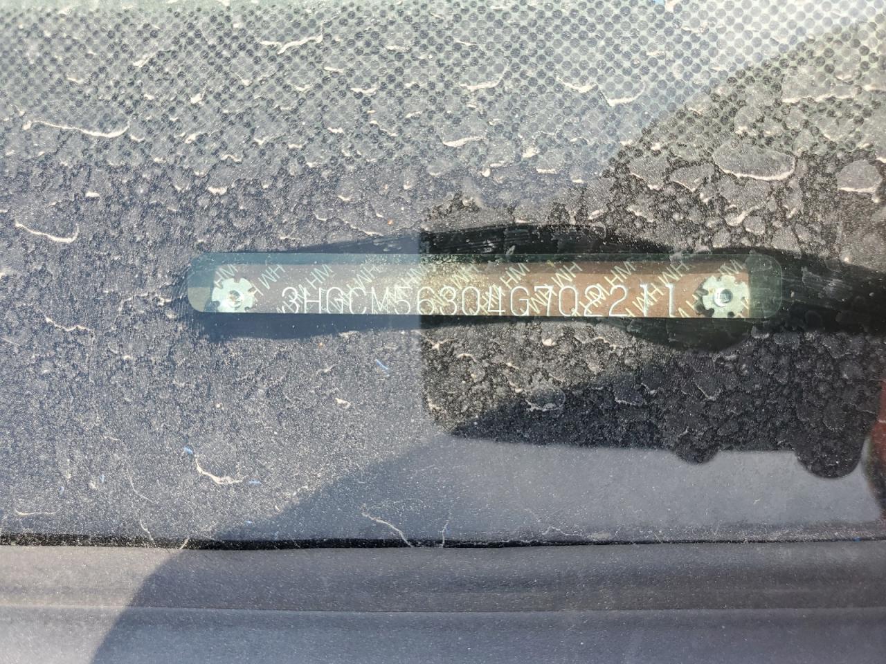 2004 Honda Accord Lx VIN: 3HGCM56304G702211 Lot: 62118074