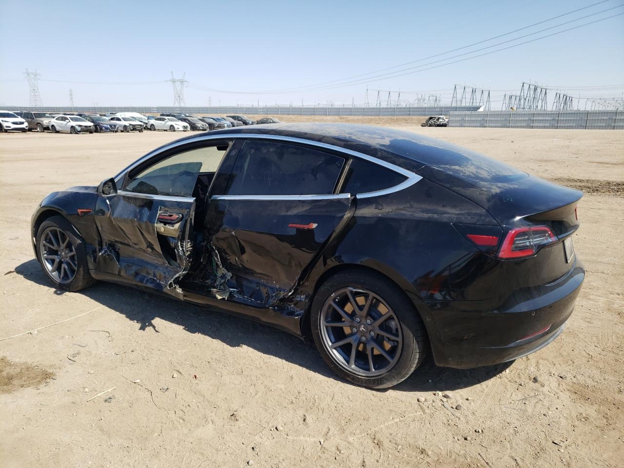 5YJ3E1EB9KF451589 2019 TESLA MODEL 3 - Image 2