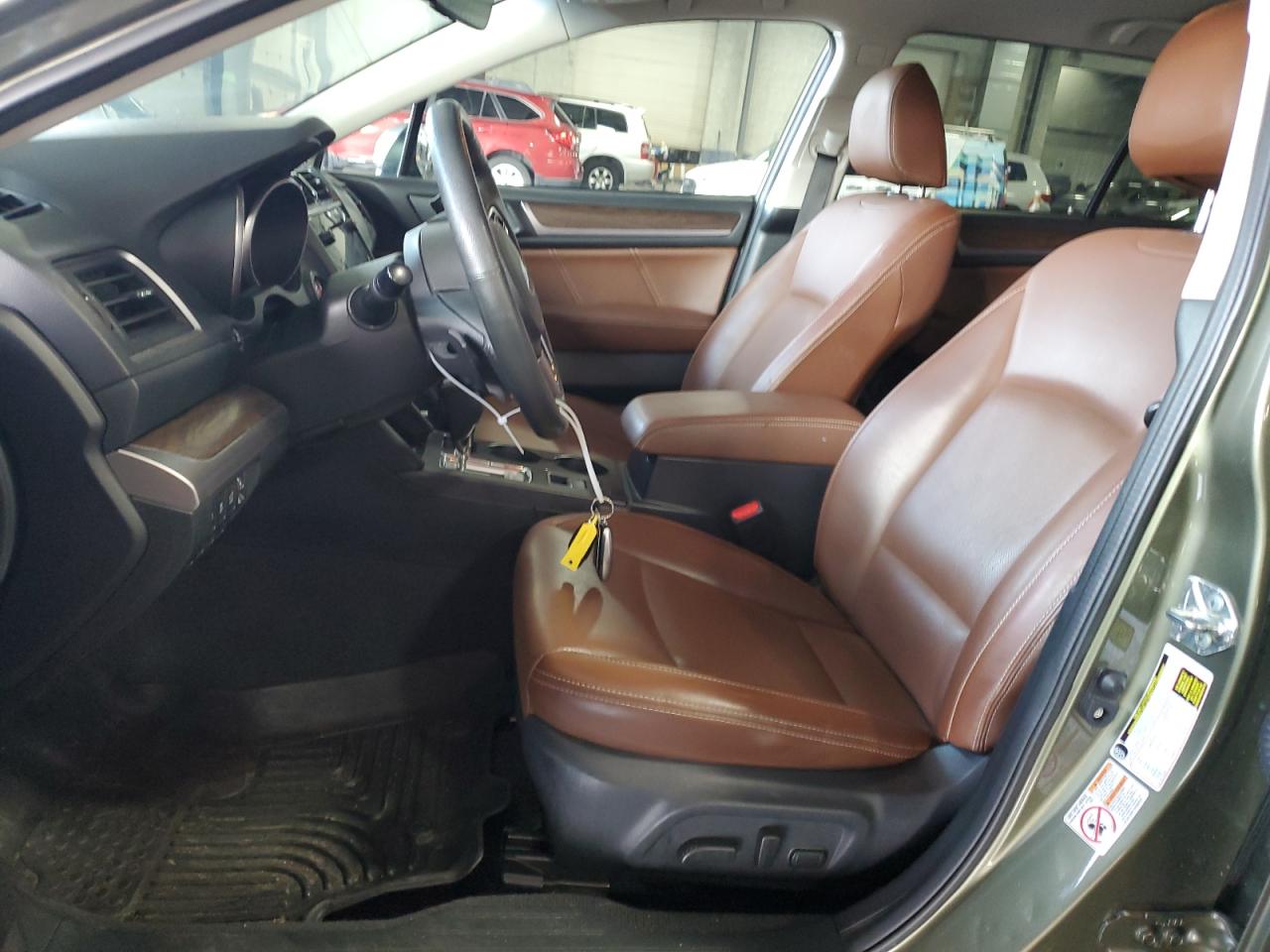 2017 Subaru Outback Touring VIN: 4S4BSATC8H3300504 Lot: 64152164