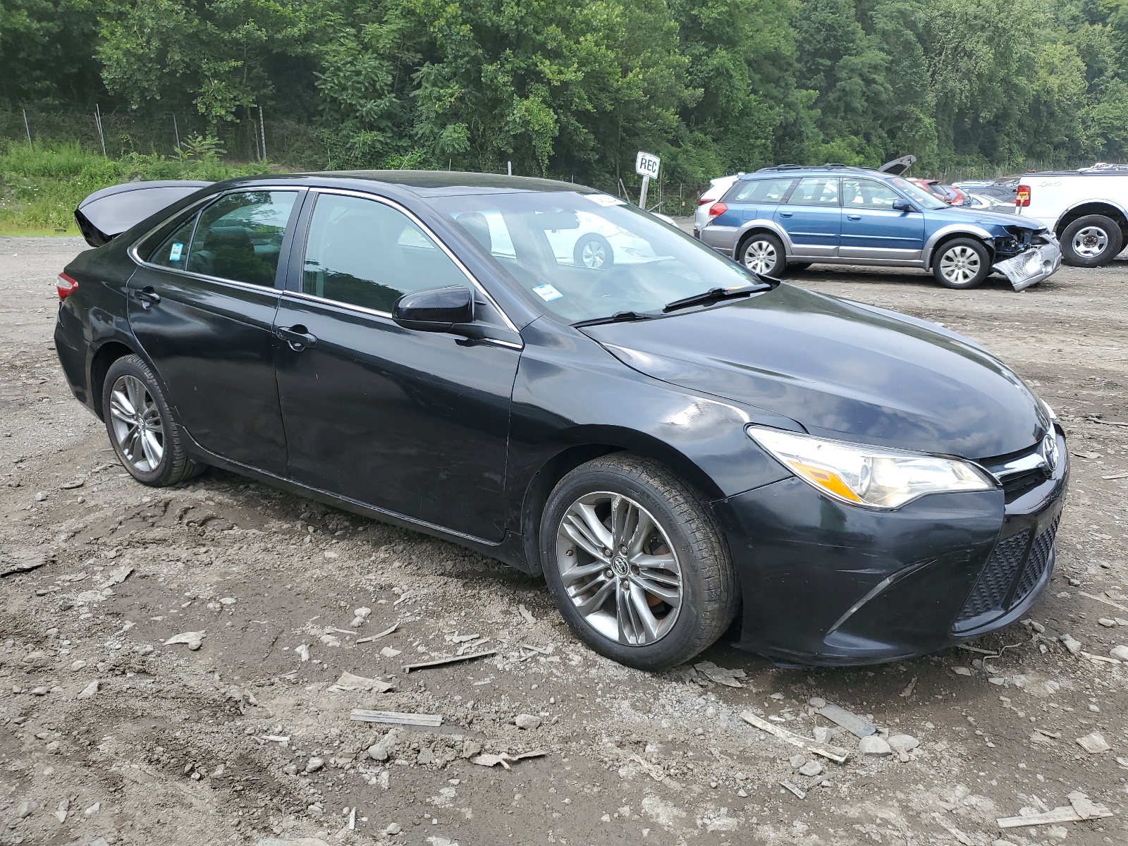 2016 Toyota Camry Le vin: 4T1BF1FK6GU122303