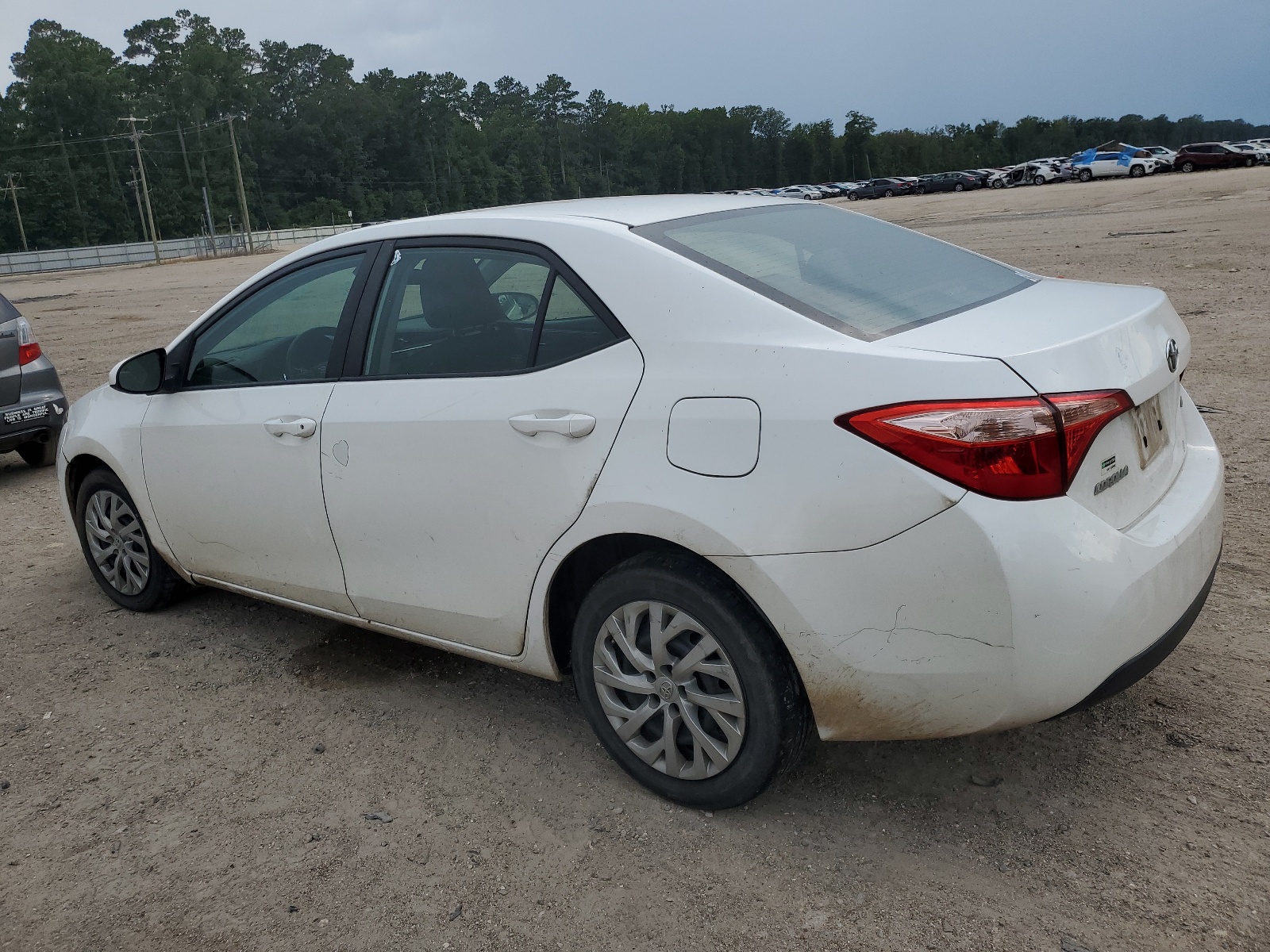 5YFBURHE9HP641456 2017 Toyota Corolla L