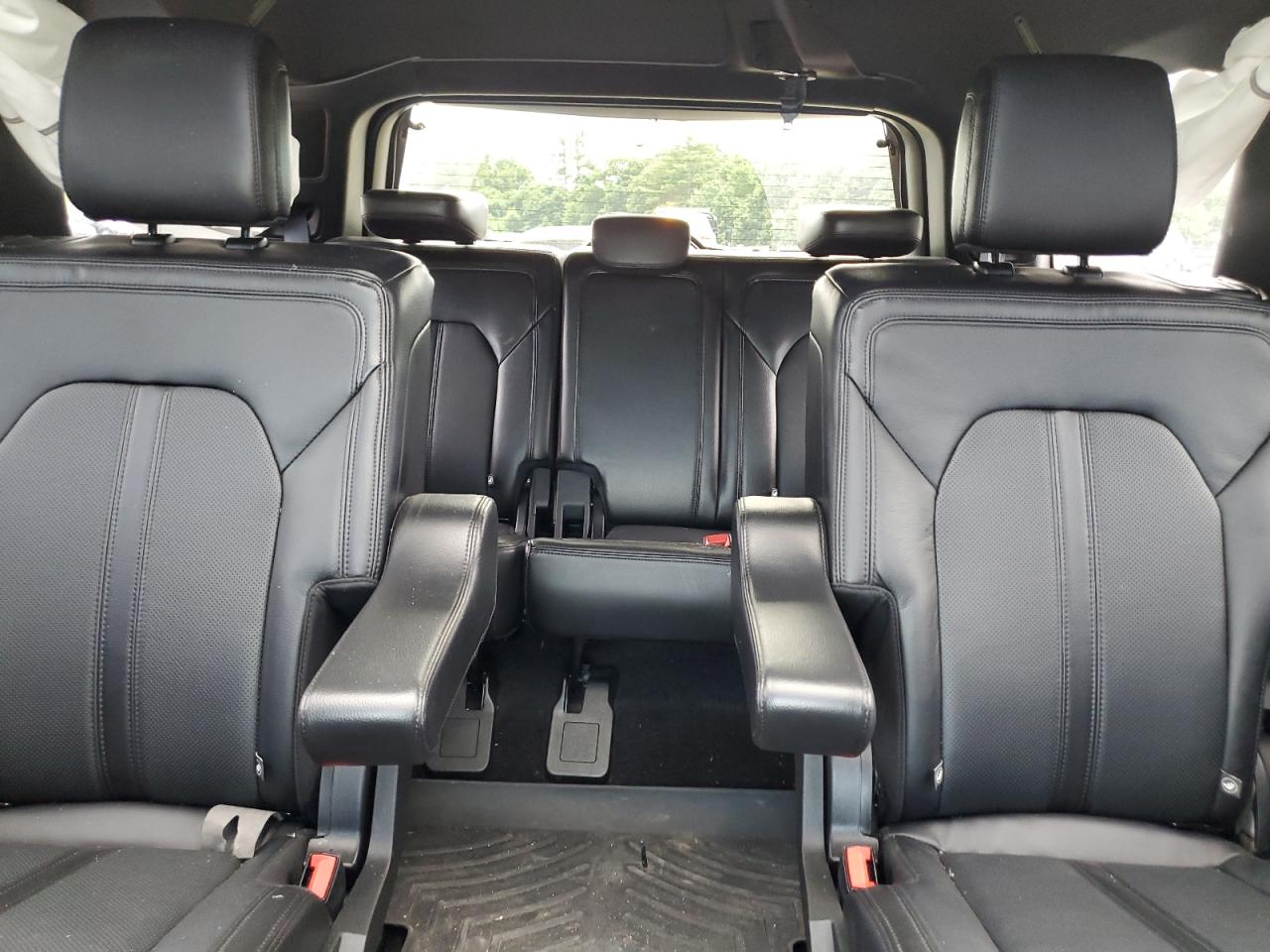 2019 Ford Expedition Limited VIN: 1FMJU2AT6KEA66938 Lot: 63481604