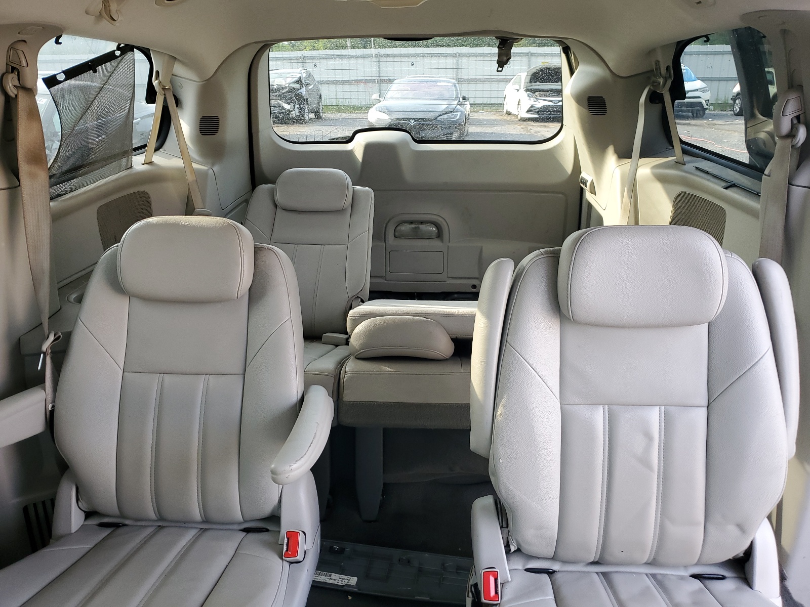 2A8HR54P48R646309 2008 Chrysler Town & Country Touring