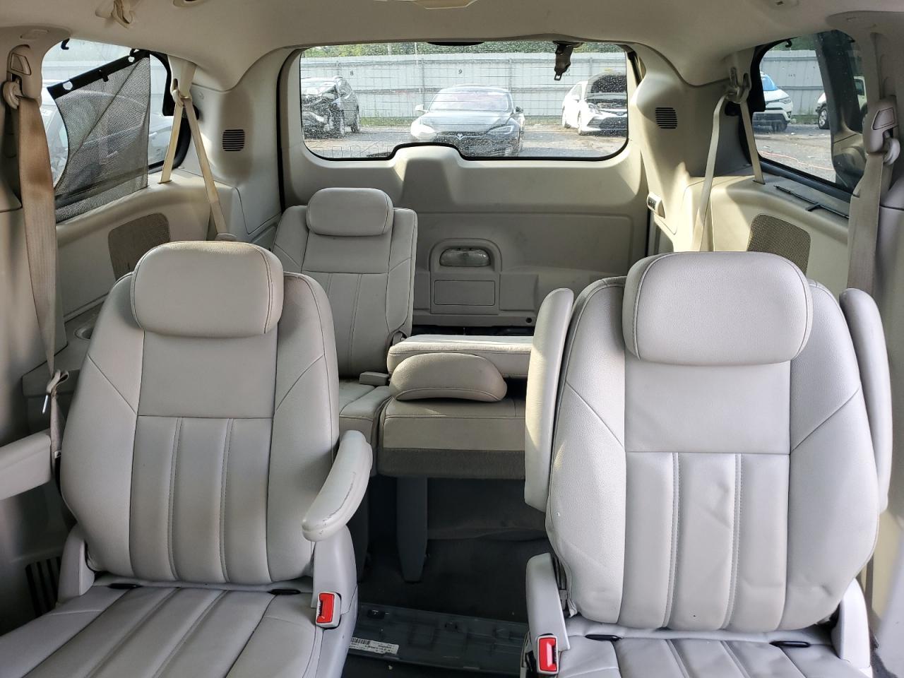 2008 Chrysler Town & Country Touring VIN: 2A8HR54P48R646309 Lot: 63795544