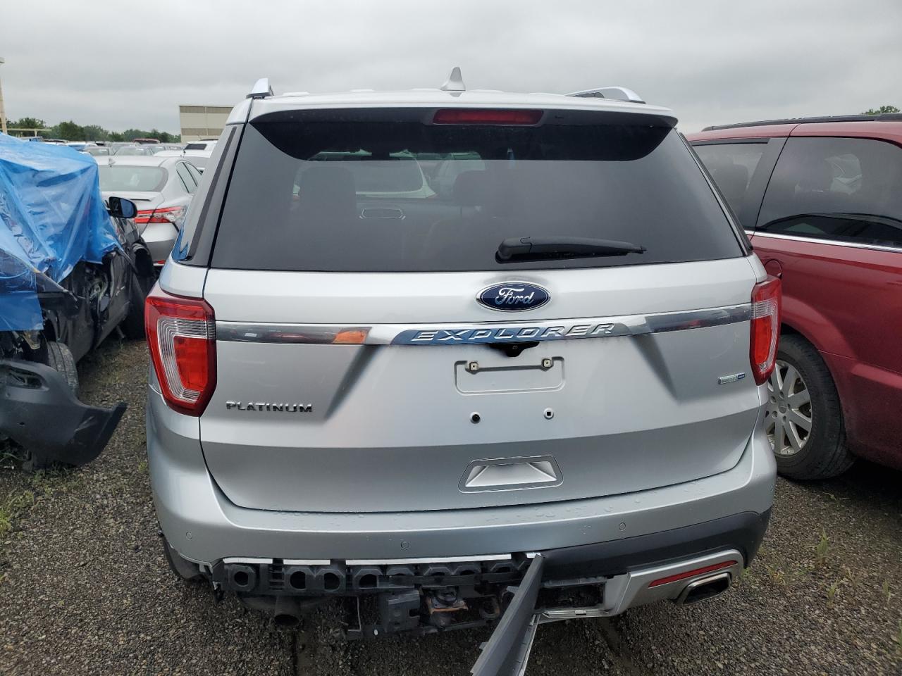 2017 Ford Explorer Platinum VIN: 1FM5K8HT2HGC98031 Lot: 56032284