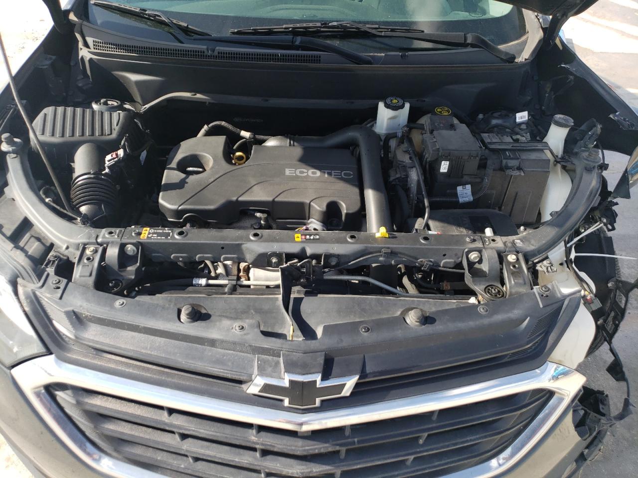 3GNAXJEV9JS561521 2018 Chevrolet Equinox Lt