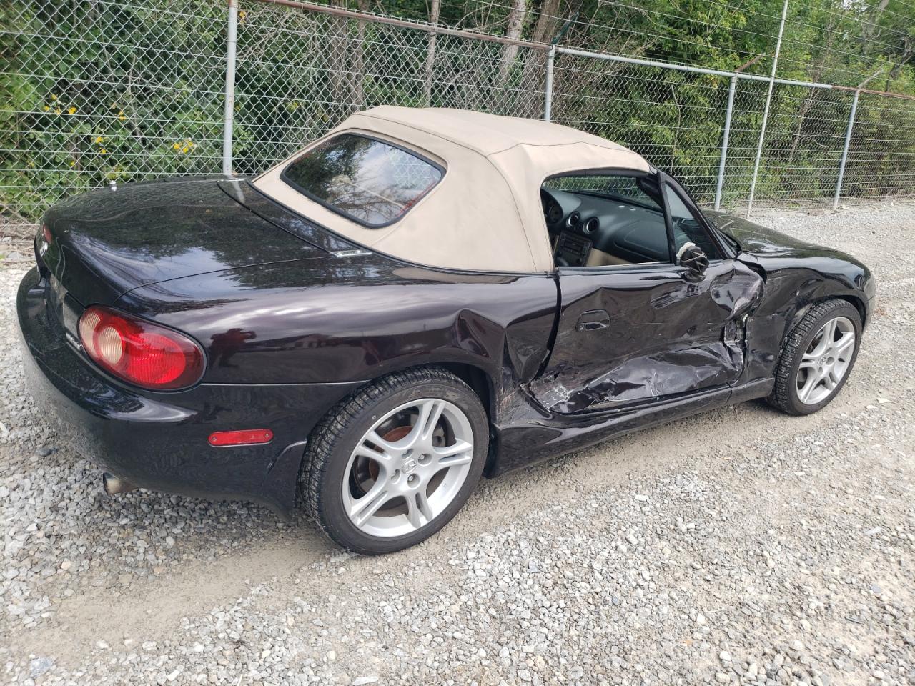 2005 Mazda Mx-5 Miata Base VIN: JM1NB353850413909 Lot: 64891914