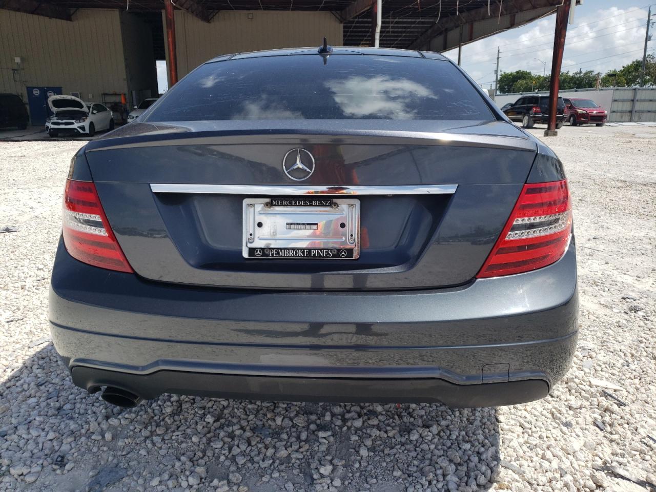 2013 Mercedes-Benz C 250 VIN: WDDGJ4HB4DF956986 Lot: 64370204