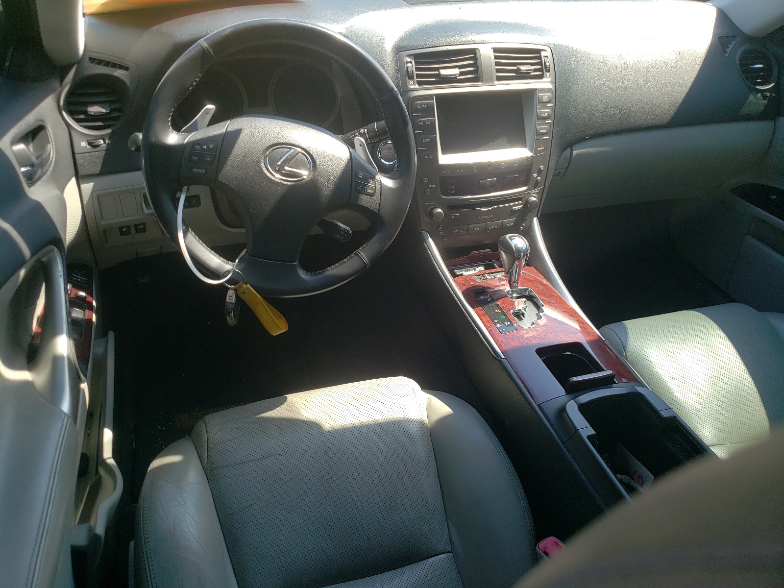 JTHCK262285024616 2008 Lexus Is 250