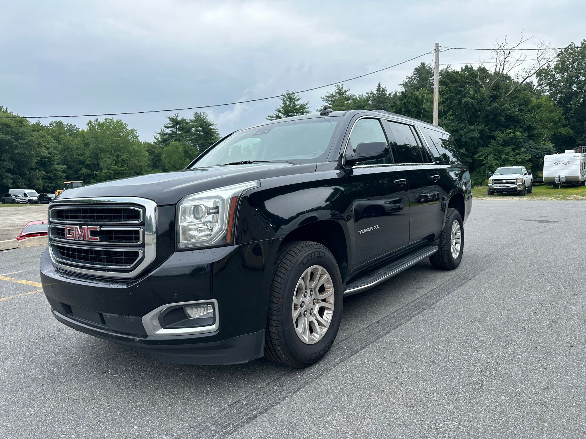 2020 GMC Yukon Xl C1500 Slt vin: 1GKS1GKC3LR289210