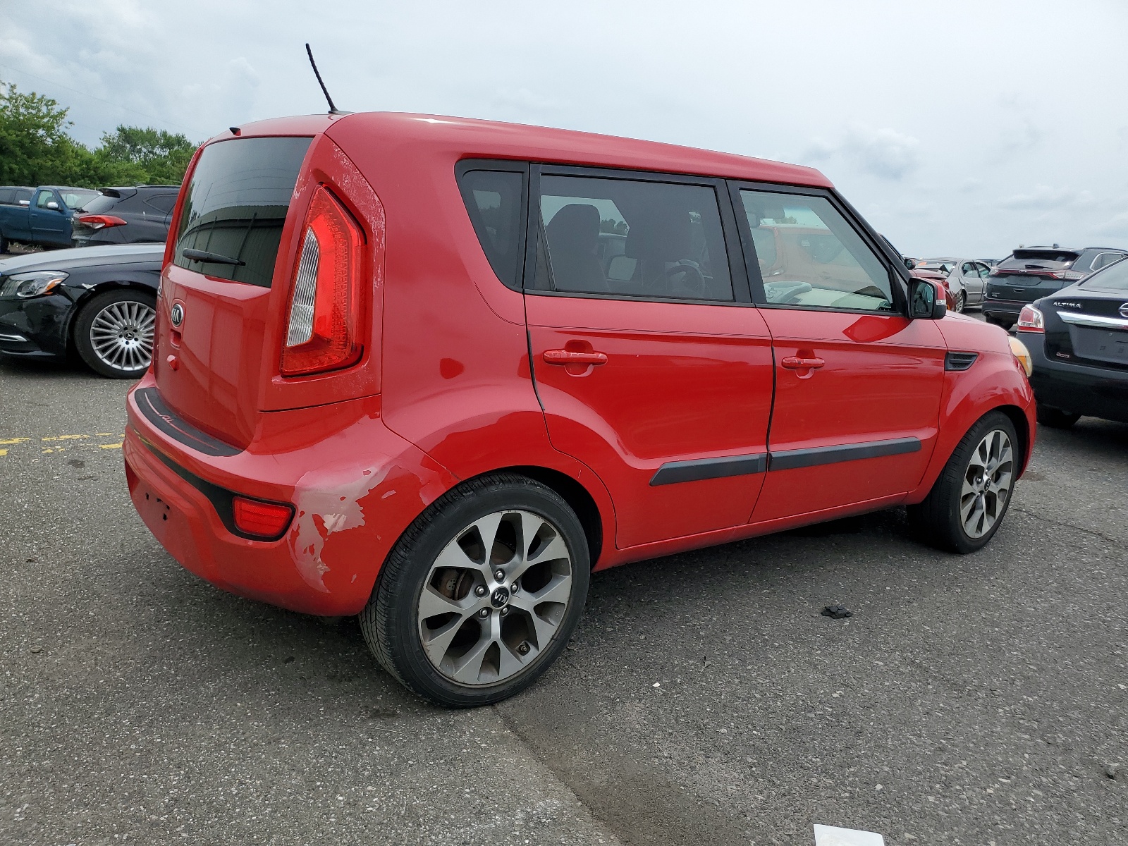 2013 Kia Soul + vin: KNDJT2A61D7564344