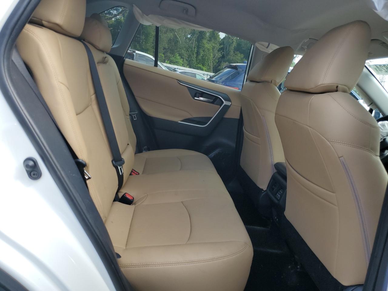 2021 Toyota Rav4 Xle VIN: 2T3W1RFV0MC165449 Lot: 62489824