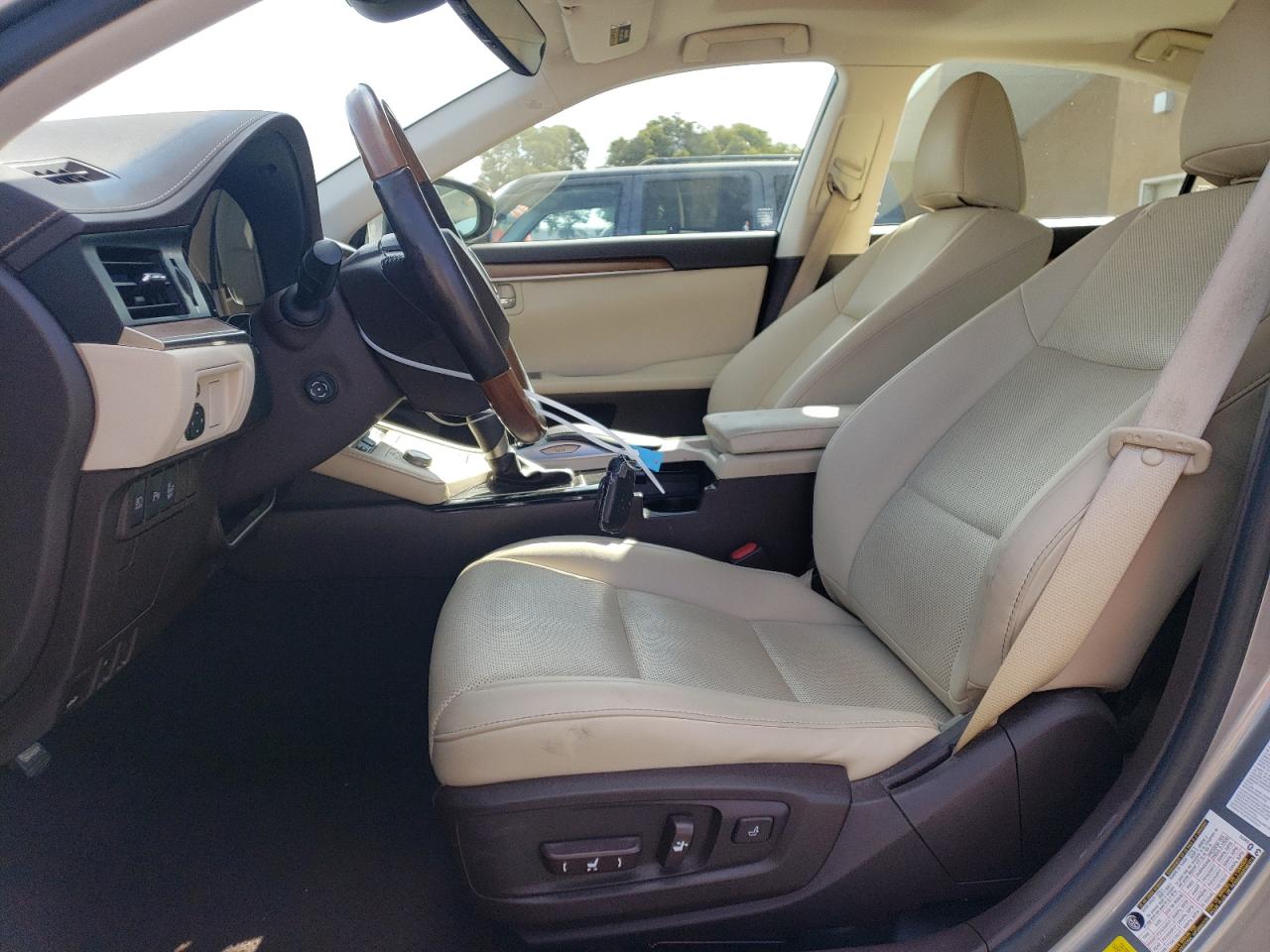 2016 Lexus Es 300H VIN: JTHBW1GG0G2118725 Lot: 61724044