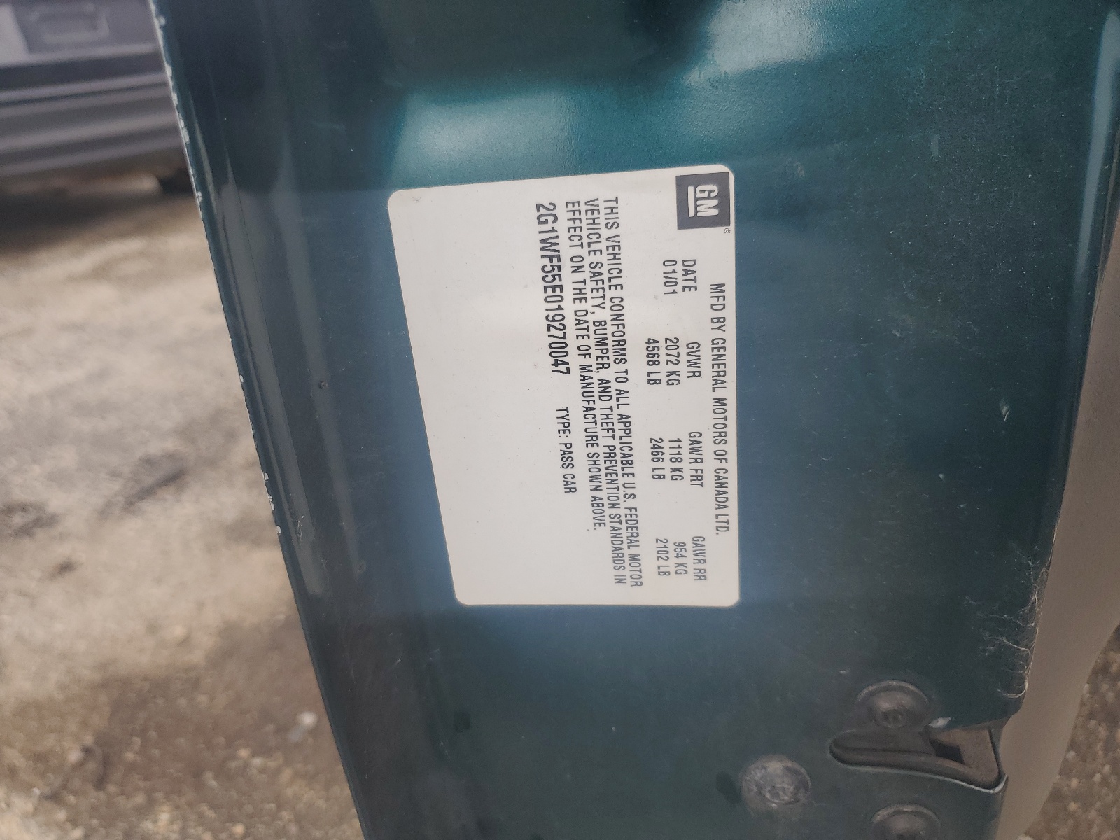 2G1WF55E019270047 2001 Chevrolet Impala