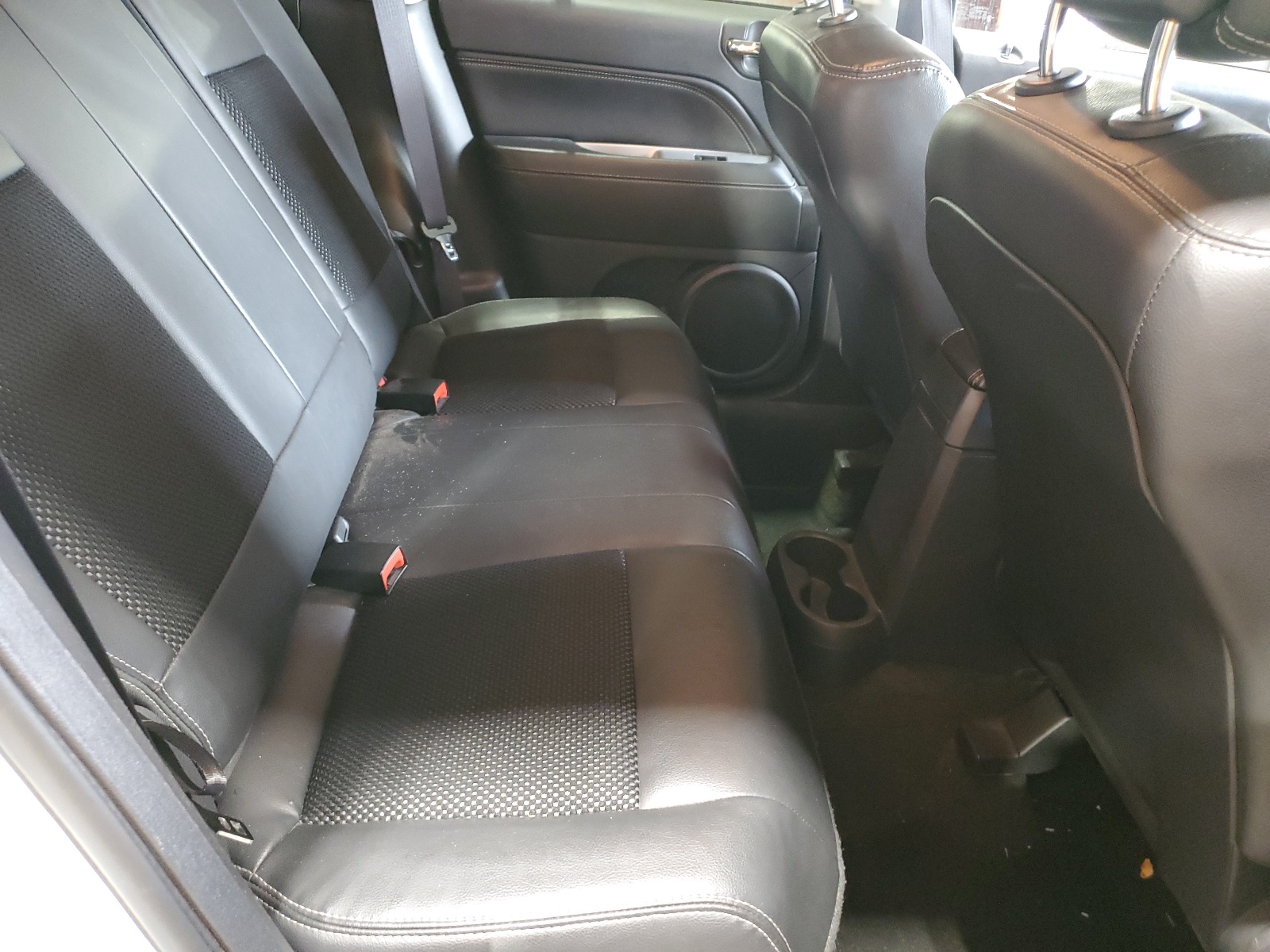 1C4NJDEB1GD724433 2016 Jeep Compass Latitude