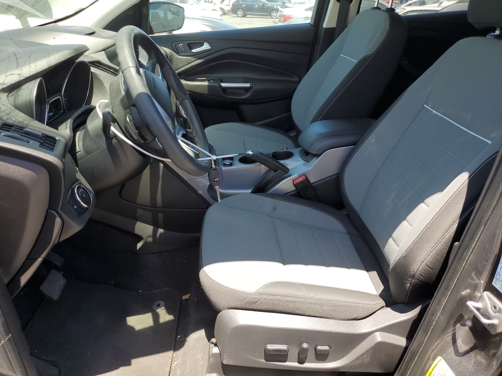 1FMCU9GX9EUA30392 2014 Ford Escape Se