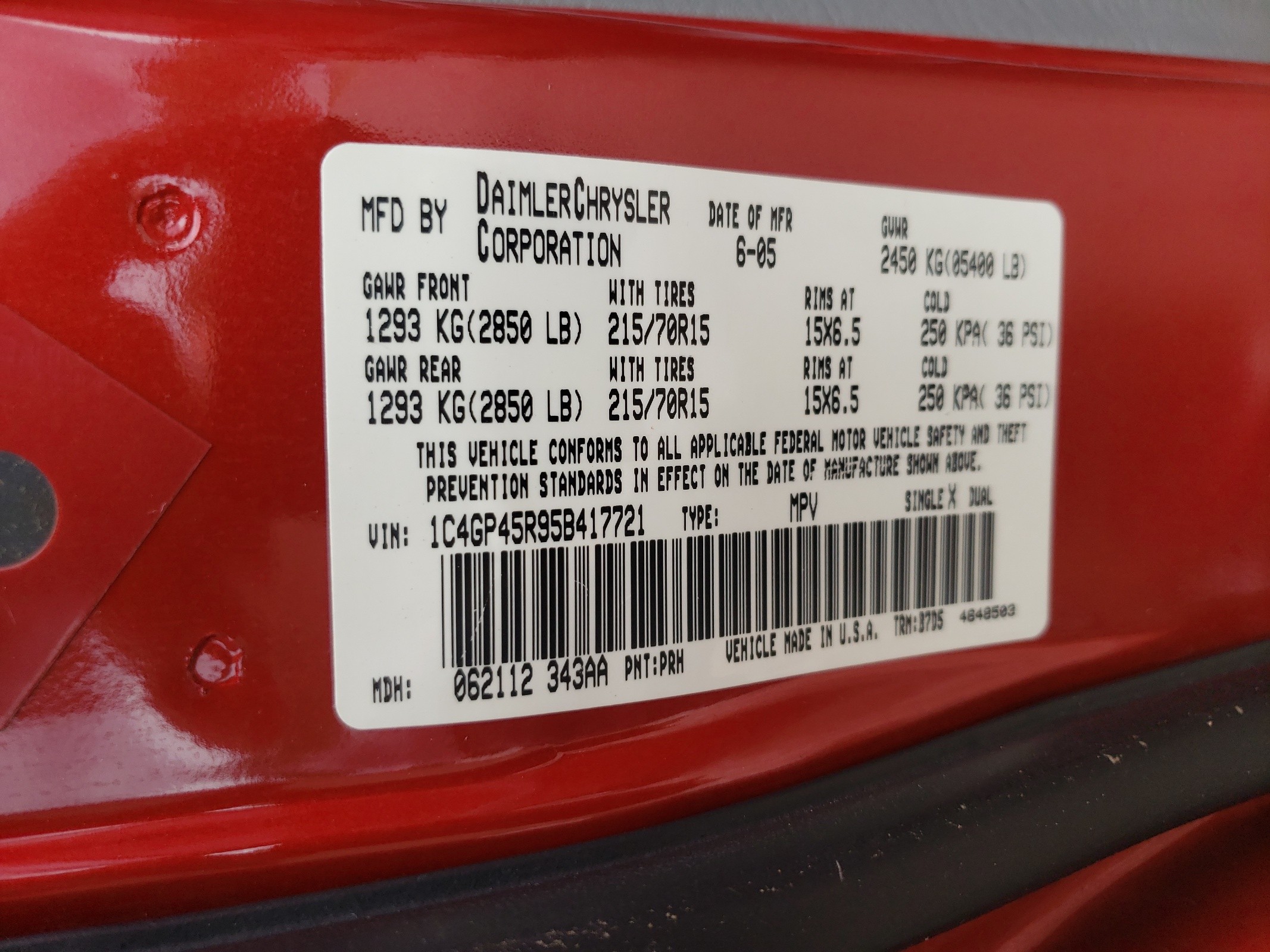 1C4GP45R95B417721 2005 Chrysler Town & Country