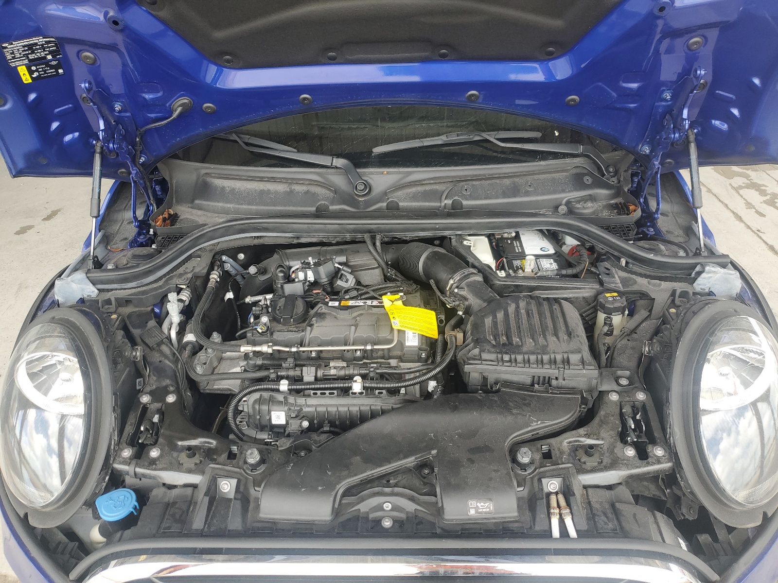 WMWXU1C54K2J02129 2019 Mini Cooper