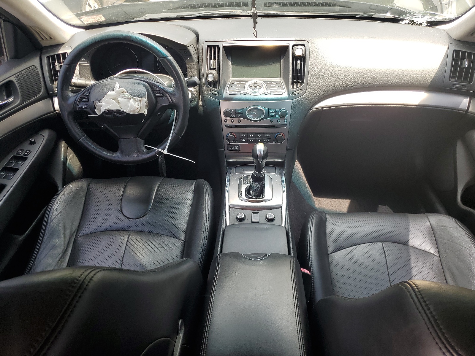 JN1CV6AR5FM520469 2015 Infiniti Q40